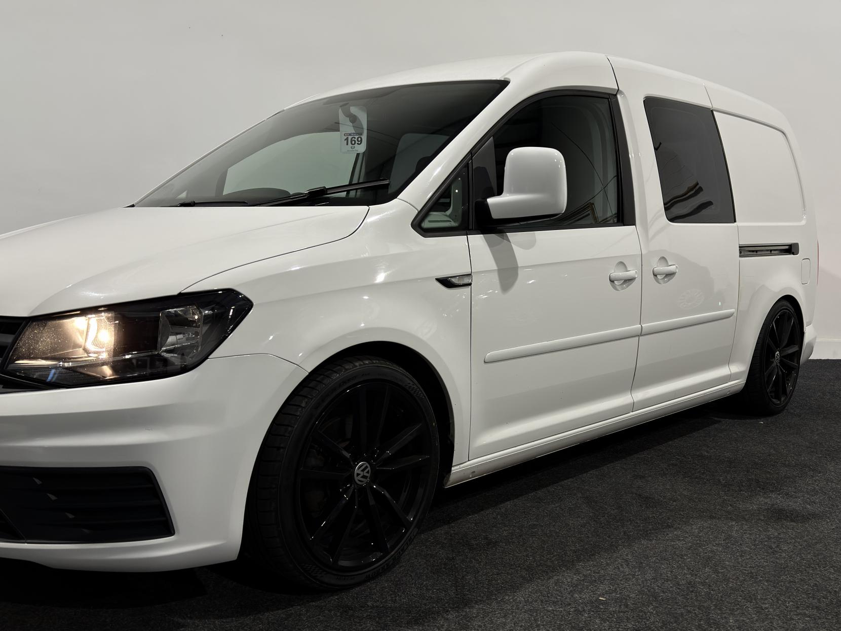 Volkswagen Caddy Maxi 2.0 TDI C20 Crew Van Double Cab 5dr Diesel Manual LWB Euro 6 (s/s) (102 ps)