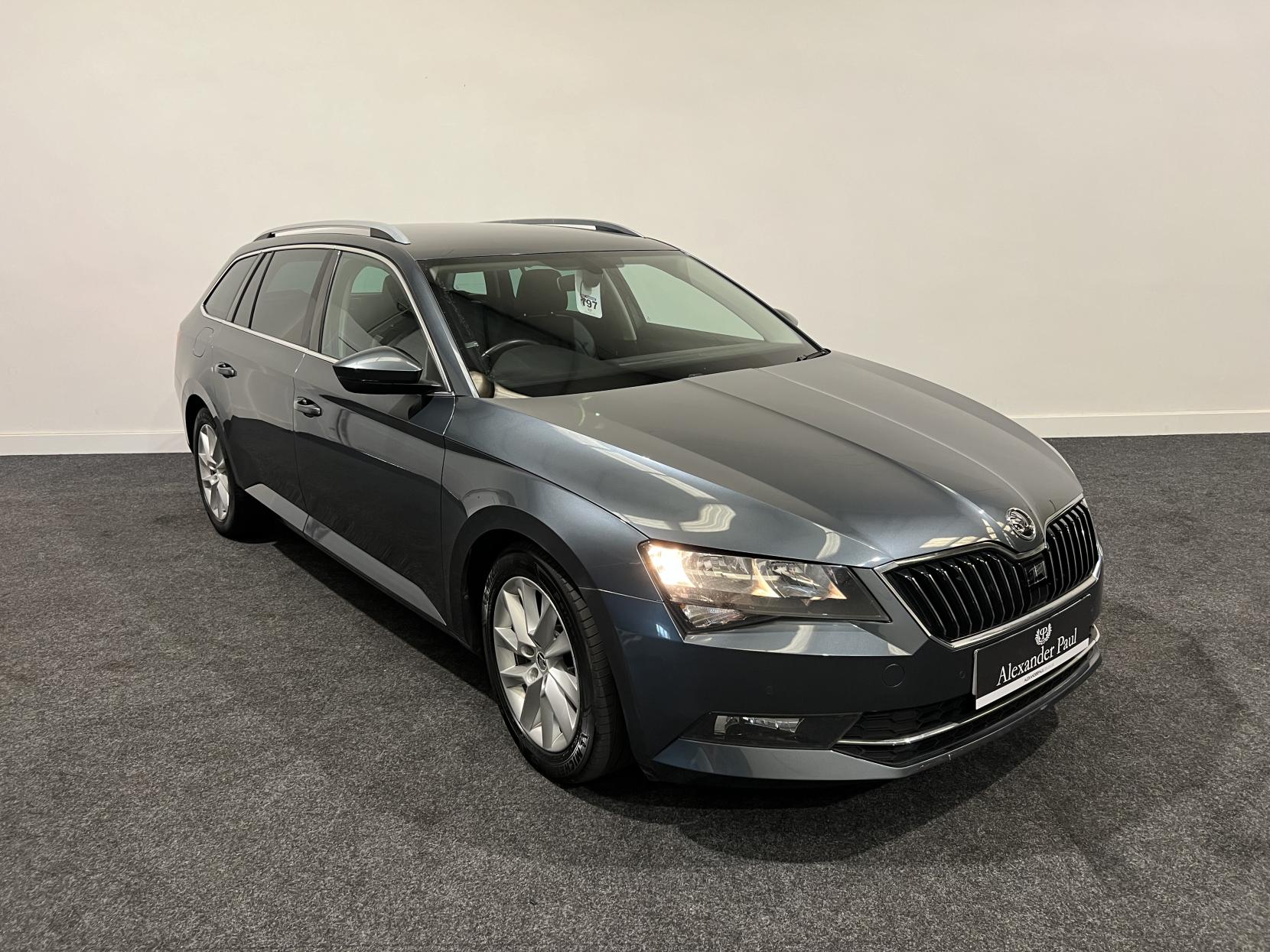 Skoda Superb 1.6 TDI SE Business Estate 5dr Diesel Manual Euro 6 (s/s) (120 ps)