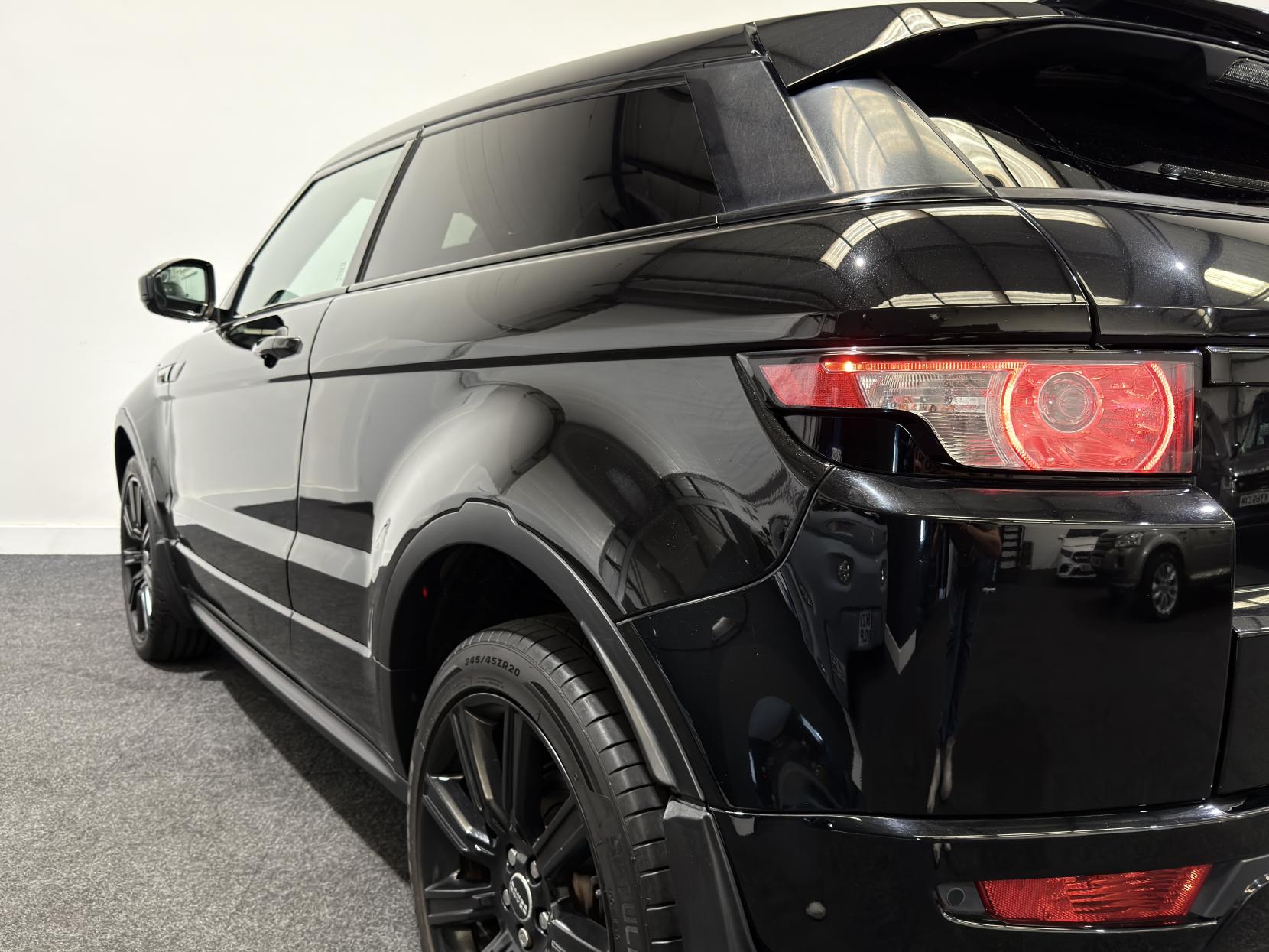 Land Rover Range Rover Evoque 2.2 SD4 Dynamic Coupe 3dr Diesel Auto 4WD Euro 5 (s/s) (190 ps)