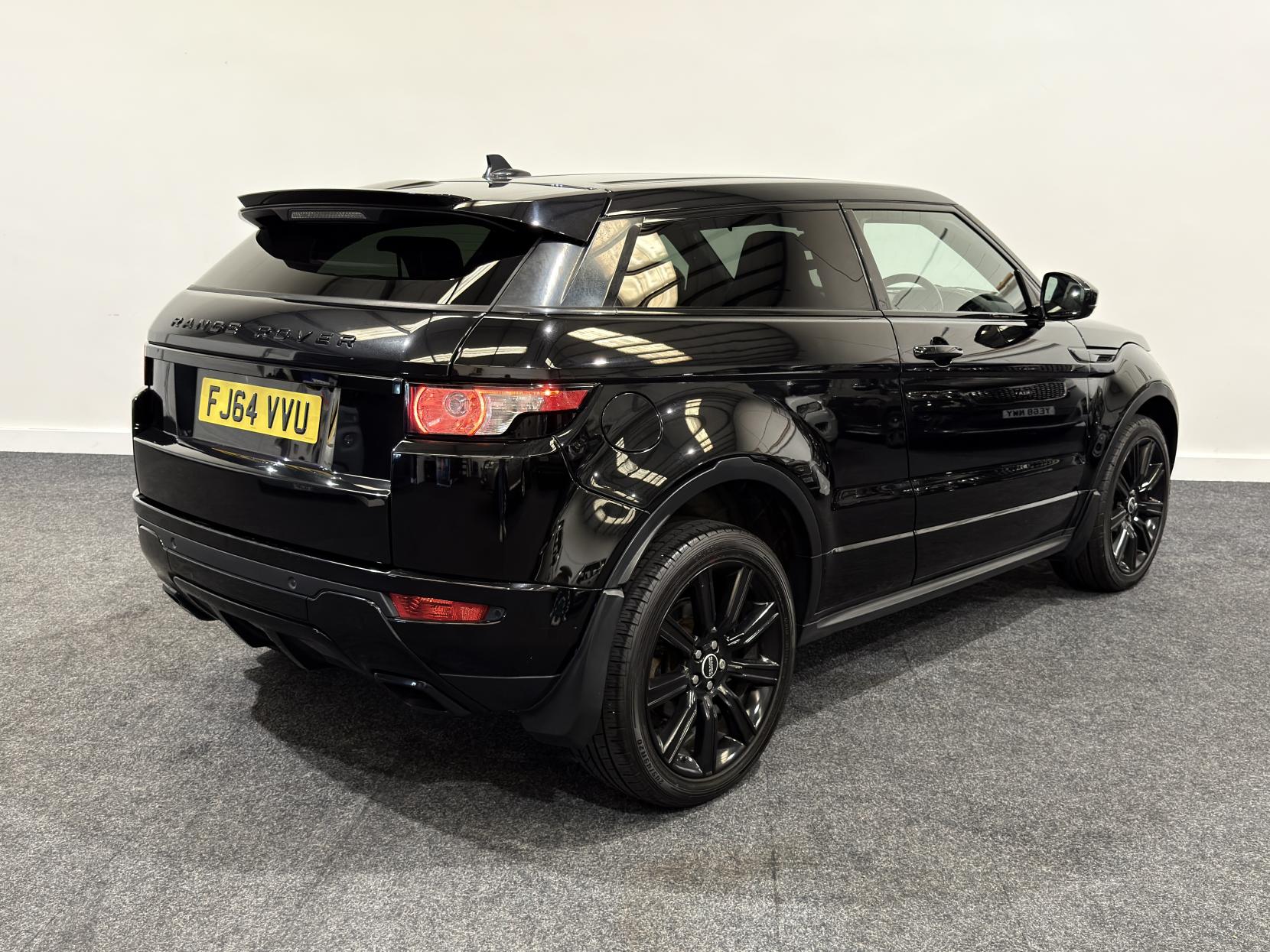 Land Rover Range Rover Evoque 2.2 SD4 Dynamic Coupe 3dr Diesel Auto 4WD Euro 5 (s/s) (190 ps)