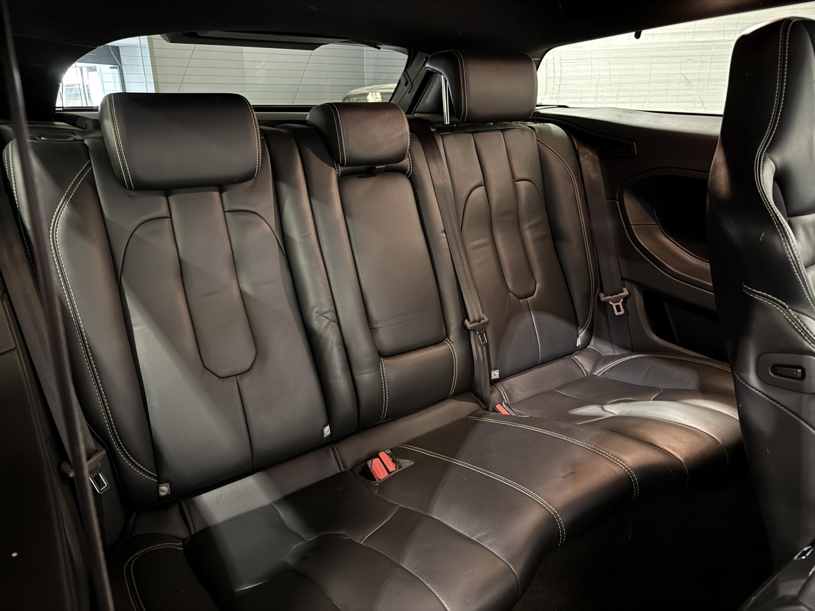 Land Rover Range Rover Evoque 2.2 SD4 Dynamic Coupe 3dr Diesel Auto 4WD Euro 5 (s/s) (190 ps)