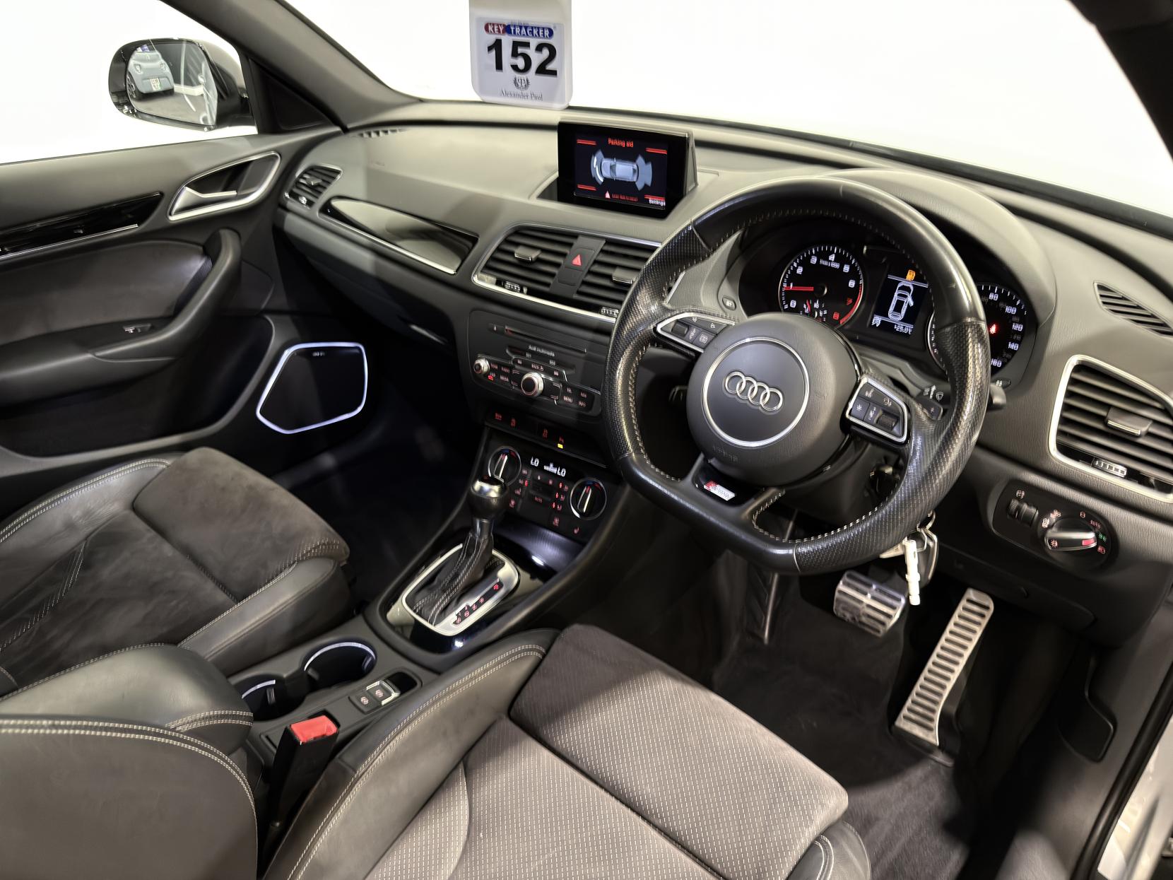 Audi Q3 1.4 TFSI CoD Black Edition SUV 5dr Petrol S Tronic Euro 6 (s/s) (150 ps)
