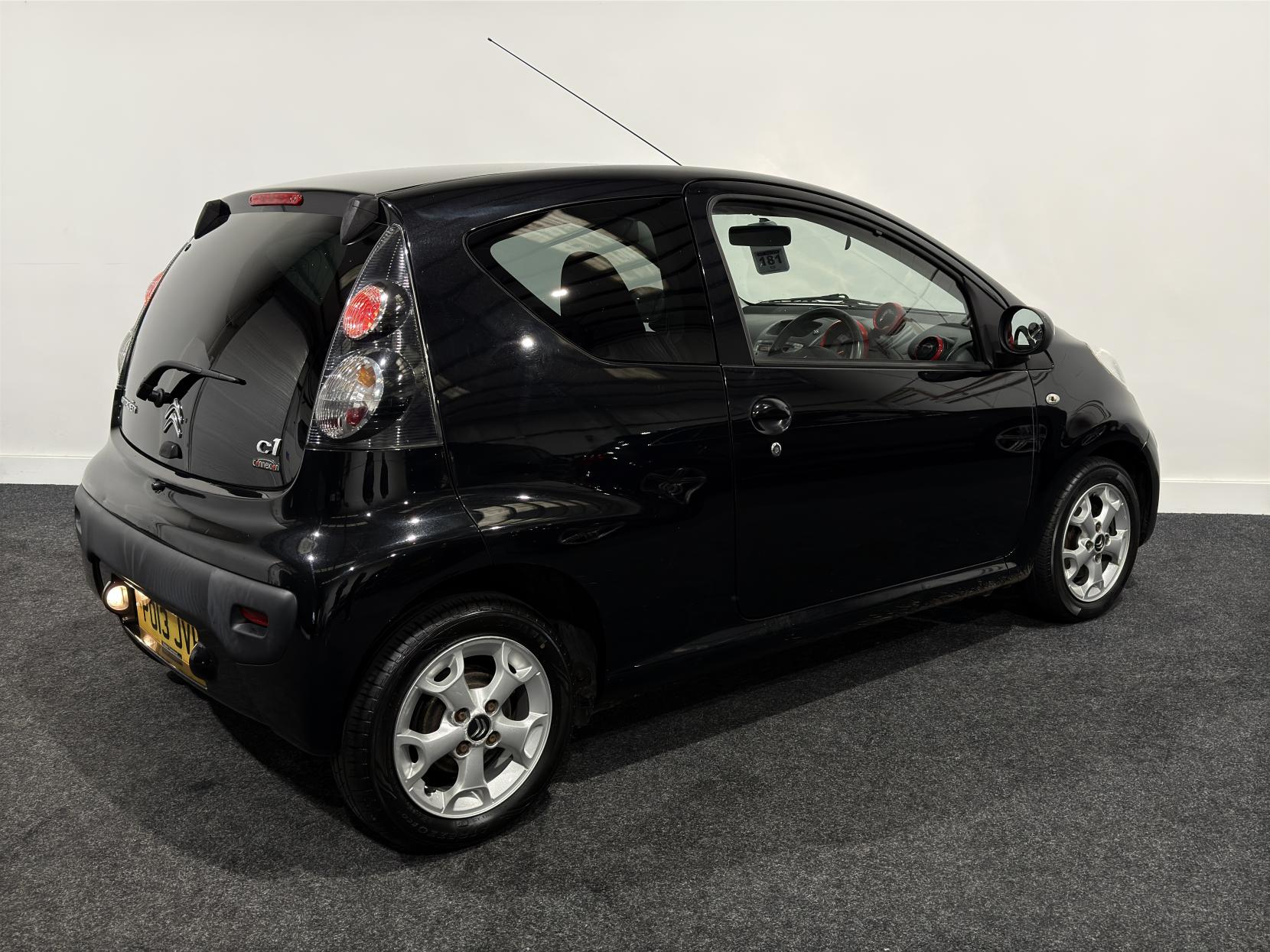 Citroen C1 1.0i Connexion Hatchback 3dr Petrol Manual Euro 5 (68 ps)