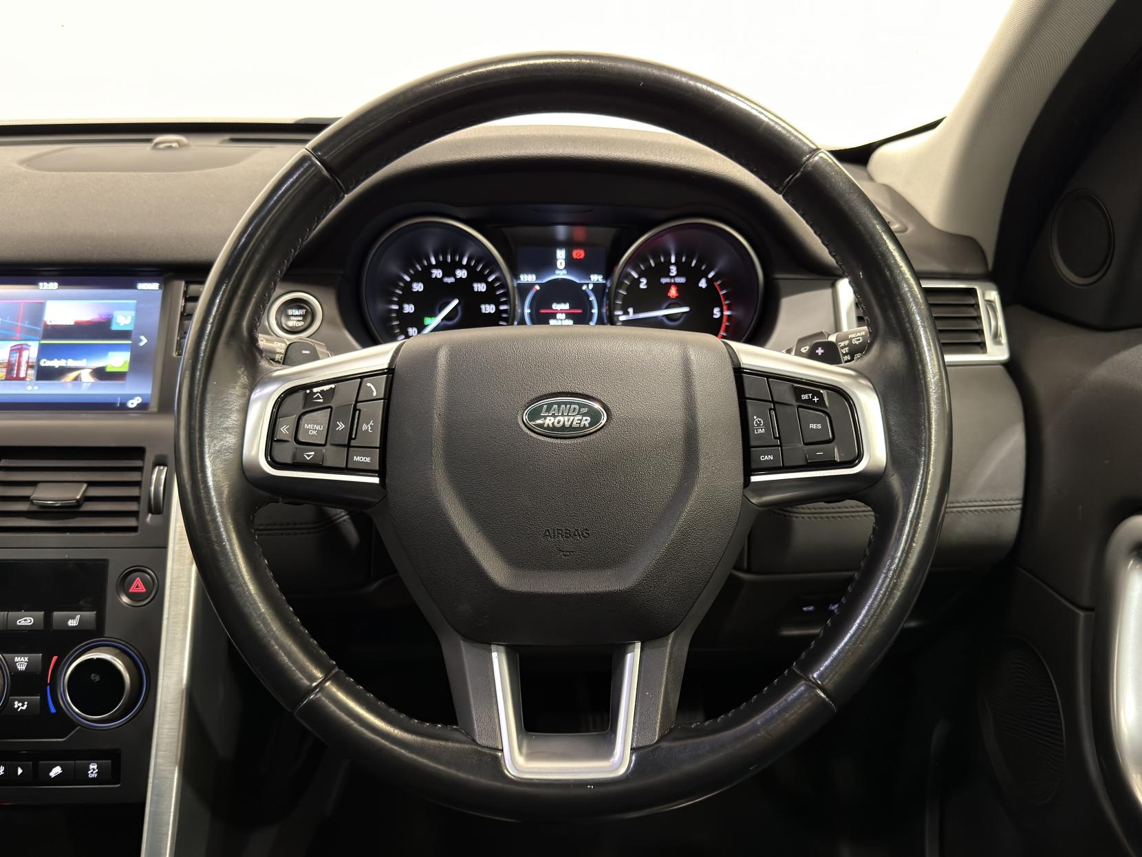 Land Rover Discovery Sport 2.0 TD4 HSE Black SUV 5dr Diesel Auto 4WD Euro 6 (s/s) (180 ps)