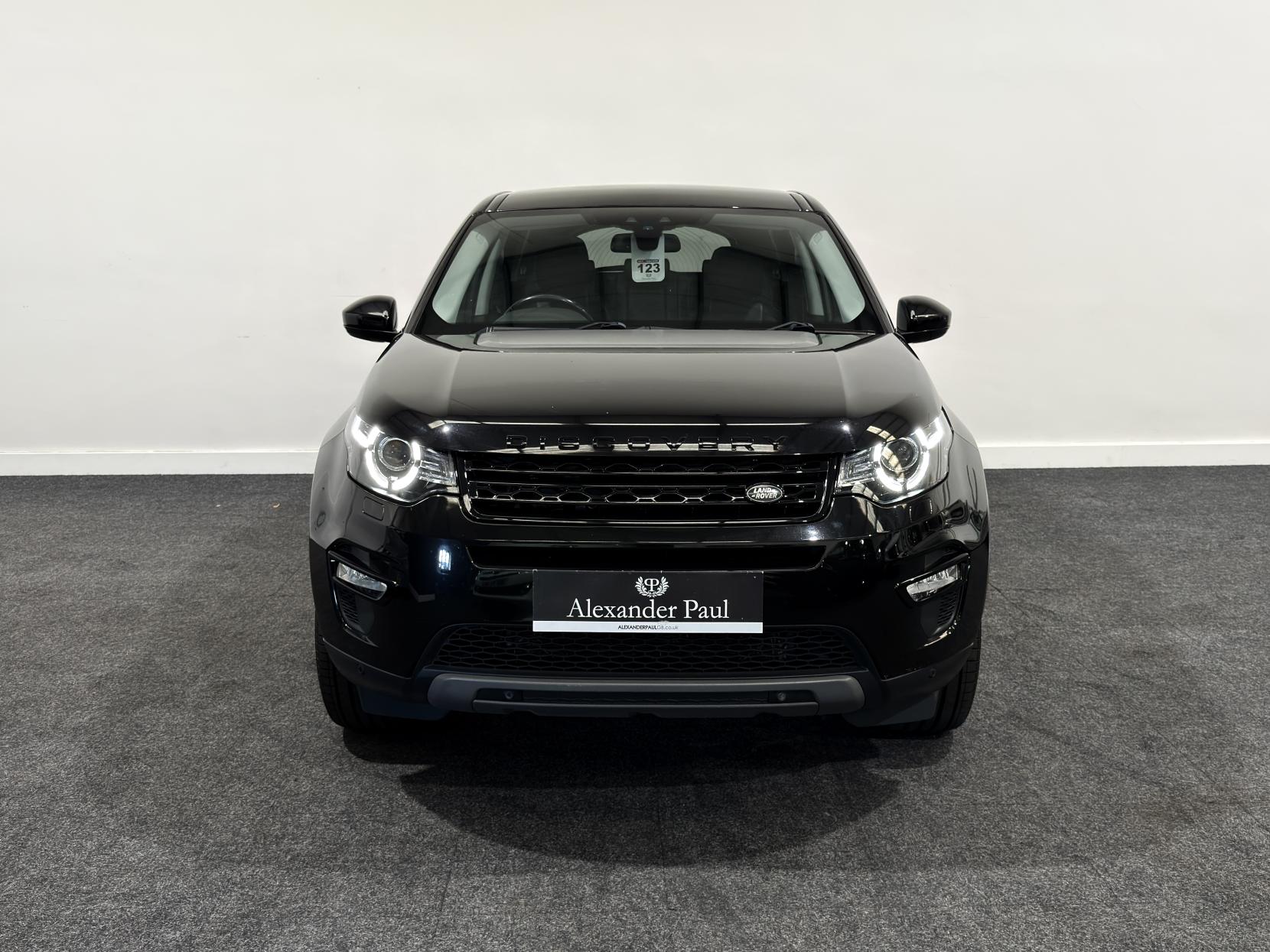 Land Rover Discovery Sport 2.0 TD4 HSE Black SUV 5dr Diesel Auto 4WD Euro 6 (s/s) (180 ps)