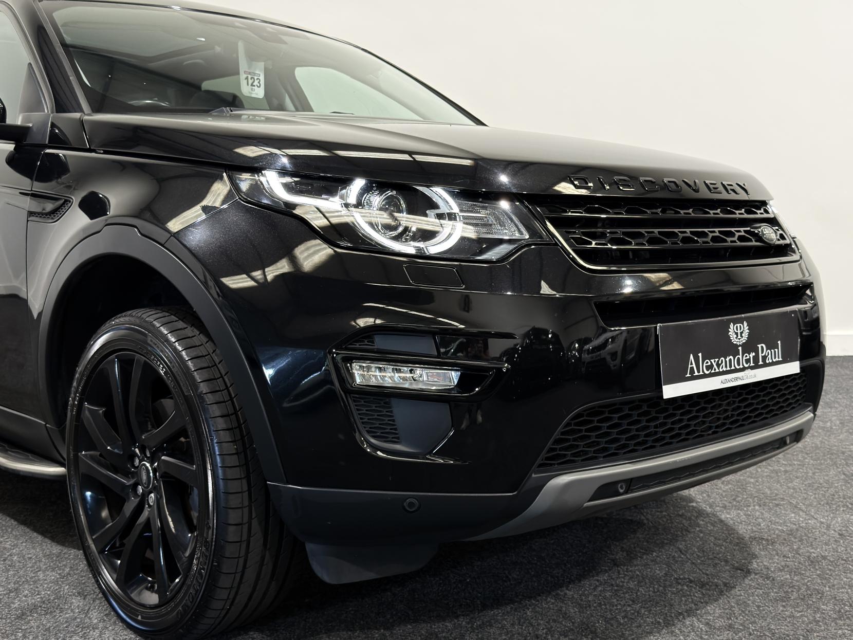 Land Rover Discovery Sport 2.0 TD4 HSE Black SUV 5dr Diesel Auto 4WD Euro 6 (s/s) (180 ps)