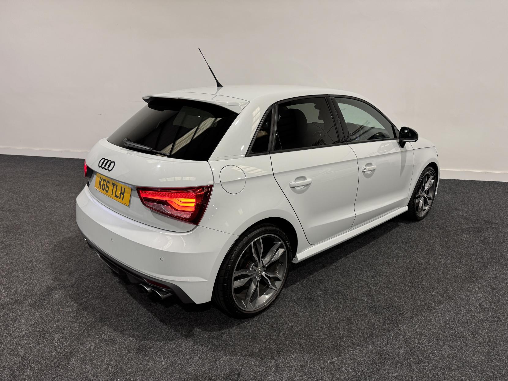 Audi S1 2.0 TFSI Competition Sportback 5dr Petrol Manual quattro Euro 6 (s/s) (231 ps)