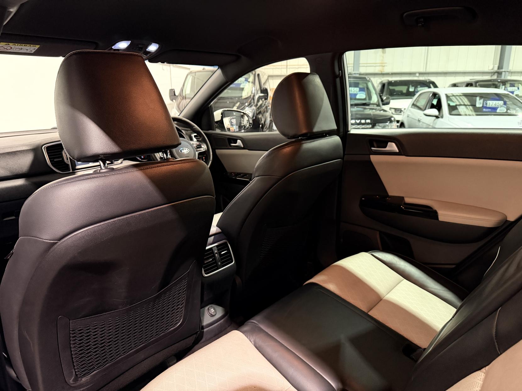 Kia Sportage 2.0 CRDi GT-Line SUV 5dr Diesel Manual AWD Euro 6 (134 bhp)