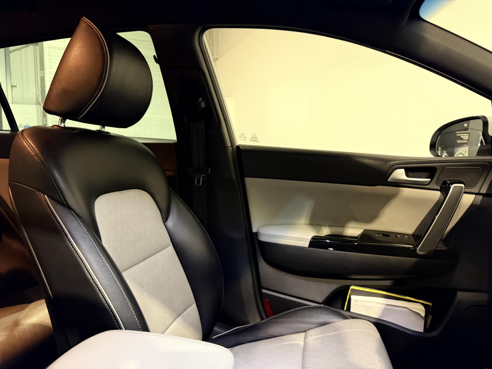 Kia Sportage 2.0 CRDi GT-Line SUV 5dr Diesel Manual AWD Euro 6 (134 bhp)