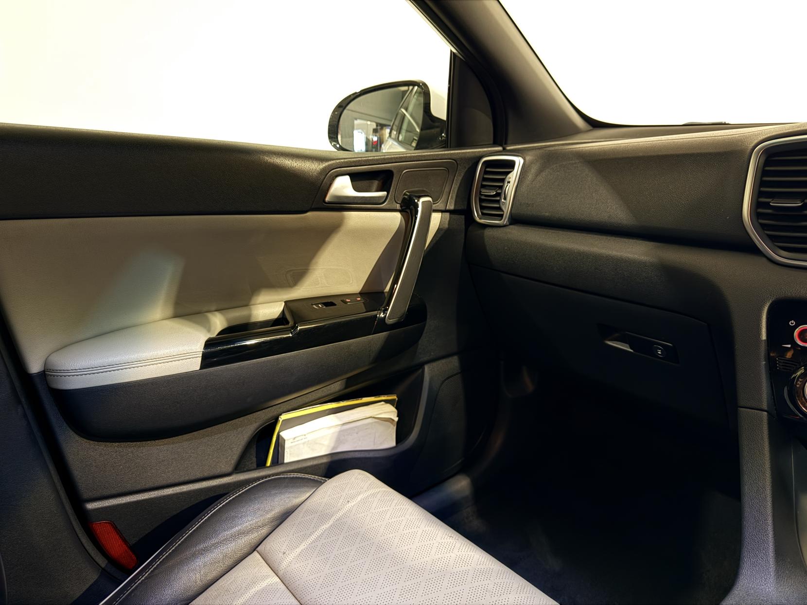 Kia Sportage 2.0 CRDi GT-Line SUV 5dr Diesel Manual AWD Euro 6 (134 bhp)