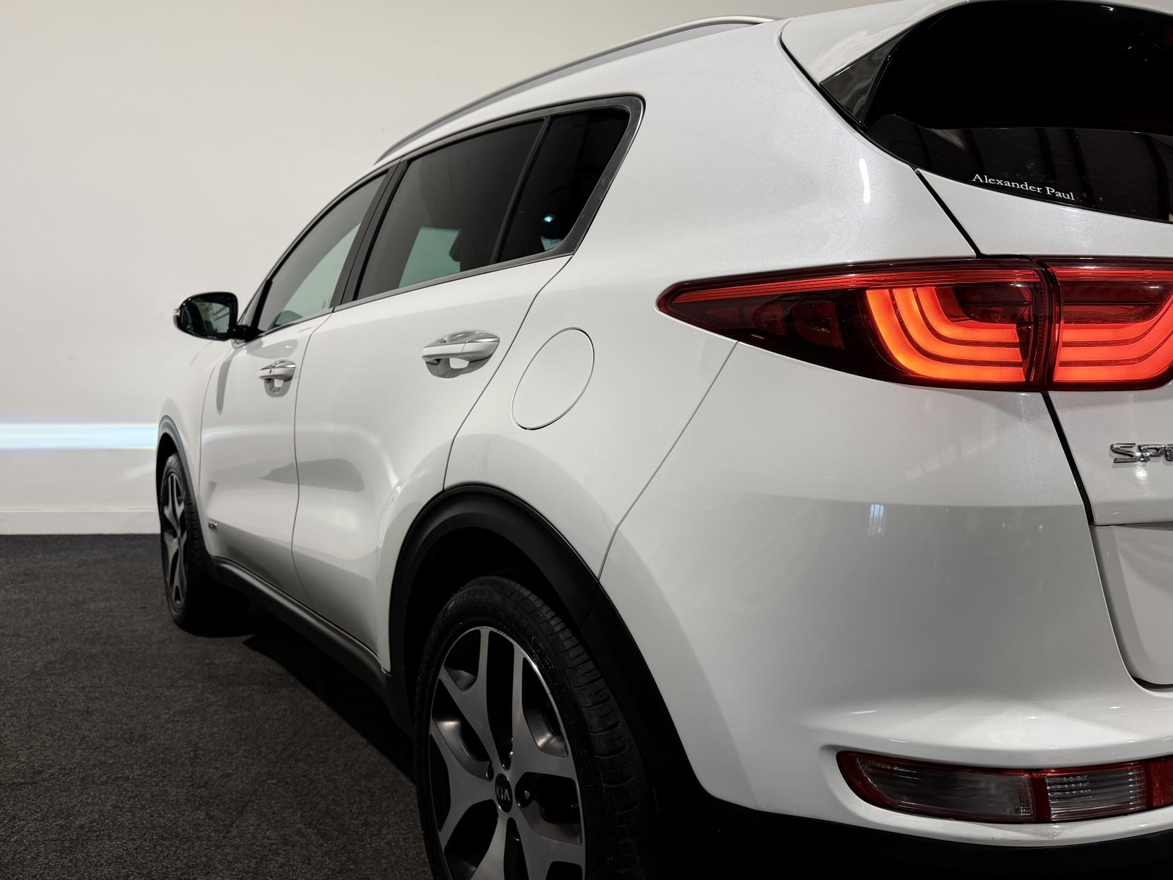 Kia Sportage 2.0 CRDi GT-Line SUV 5dr Diesel Manual AWD Euro 6 (134 bhp)