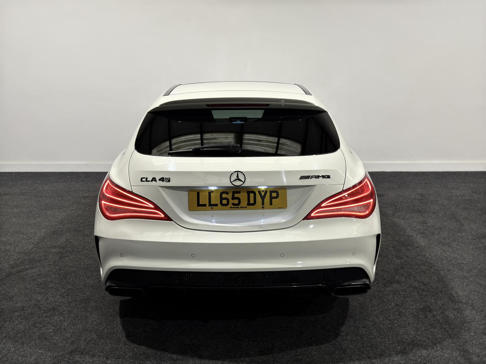 Mercedes-Benz CLA 2.0 CLA45 AMG Shooting Brake 5dr Petrol SpdS DCT 4MATIC Euro 6 (s/s) (381 ps)