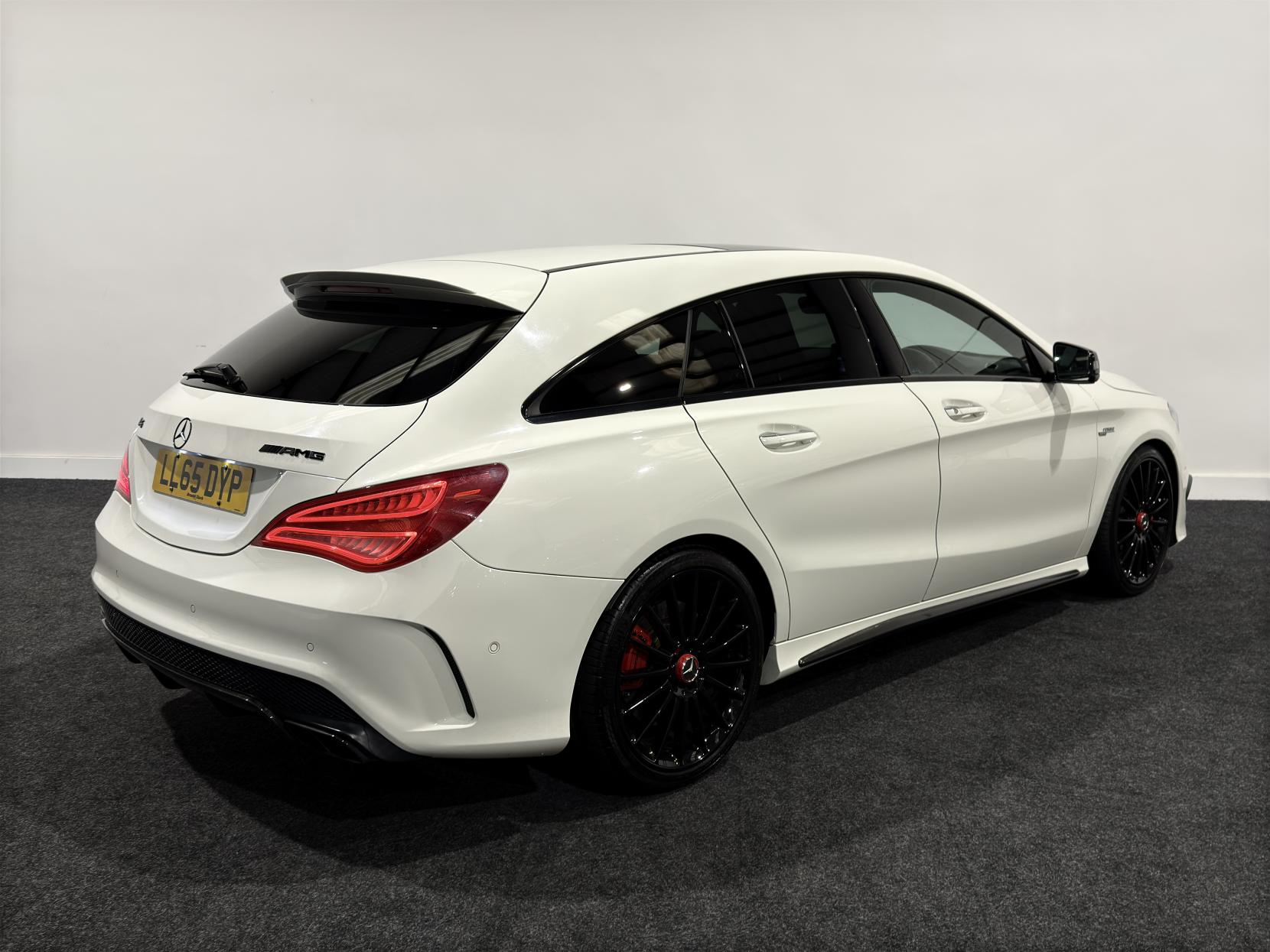 Mercedes-Benz CLA 2.0 CLA45 AMG Shooting Brake 5dr Petrol SpdS DCT 4MATIC Euro 6 (s/s) (381 ps)