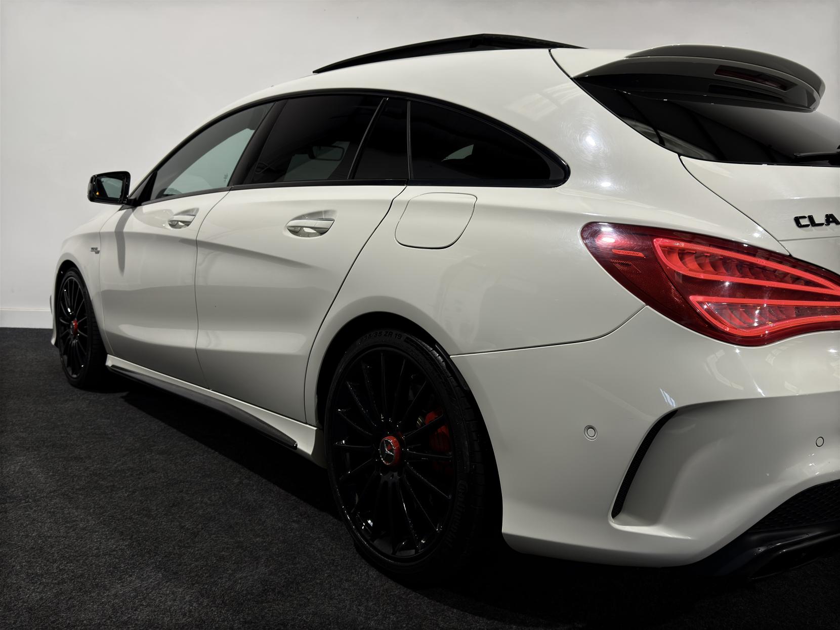 Mercedes-Benz CLA 2.0 CLA45 AMG Shooting Brake 5dr Petrol SpdS DCT 4MATIC Euro 6 (s/s) (381 ps)