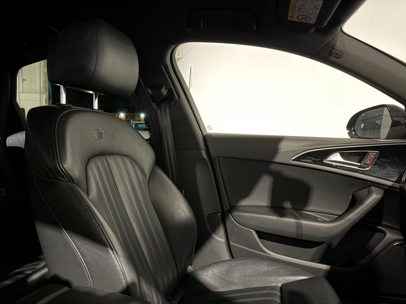 Audi A6 Saloon 2.0 TDI ultra Black Edition Saloon 4dr Diesel Manual Euro 6 (s/s) (190 ps)