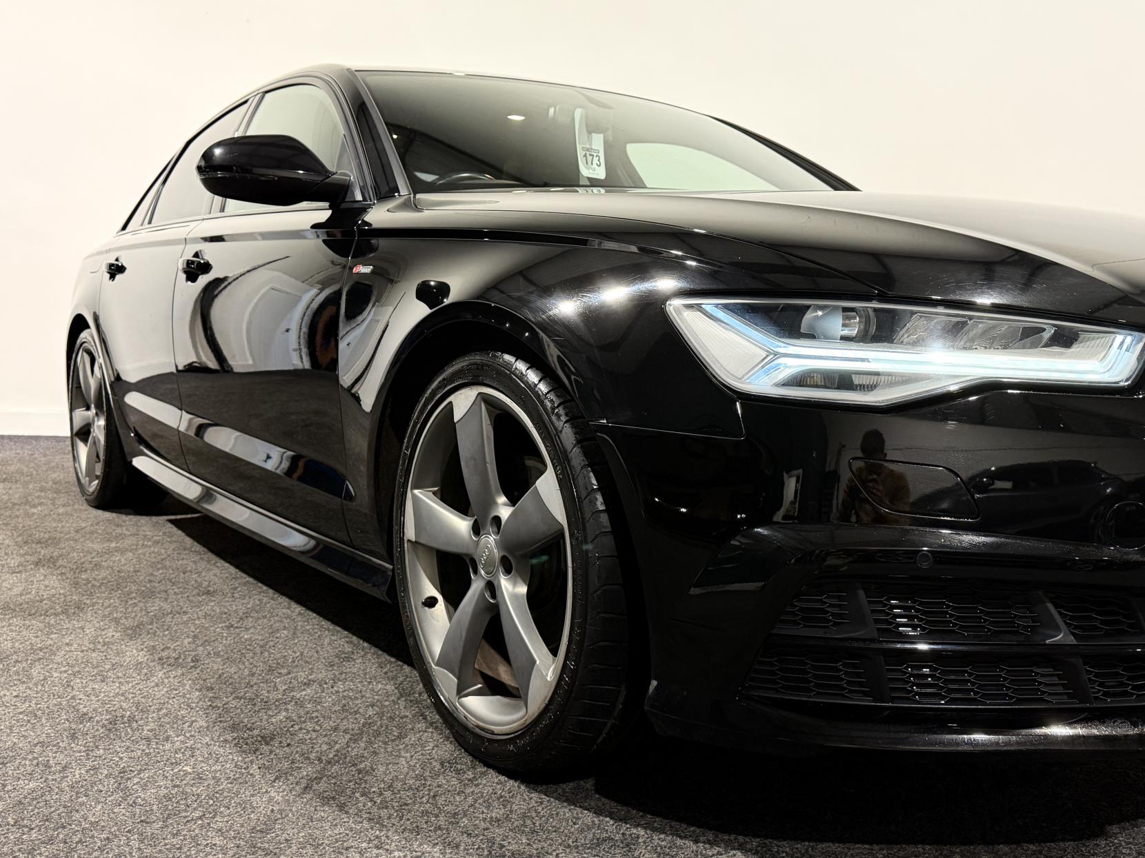 Audi A6 Saloon 2.0 TDI ultra Black Edition Saloon 4dr Diesel Manual Euro 6 (s/s) (190 ps)