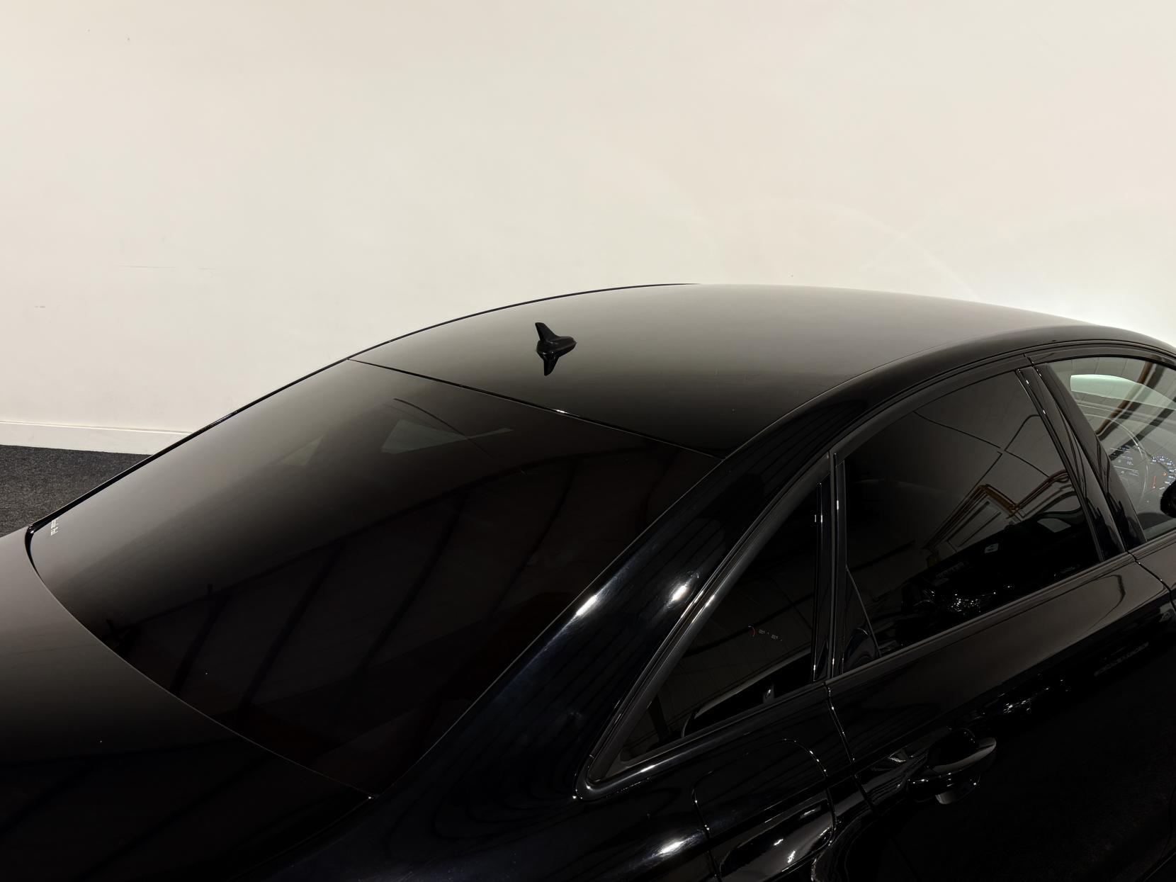 Audi A6 Saloon 2.0 TDI ultra Black Edition Saloon 4dr Diesel Manual Euro 6 (s/s) (190 ps)