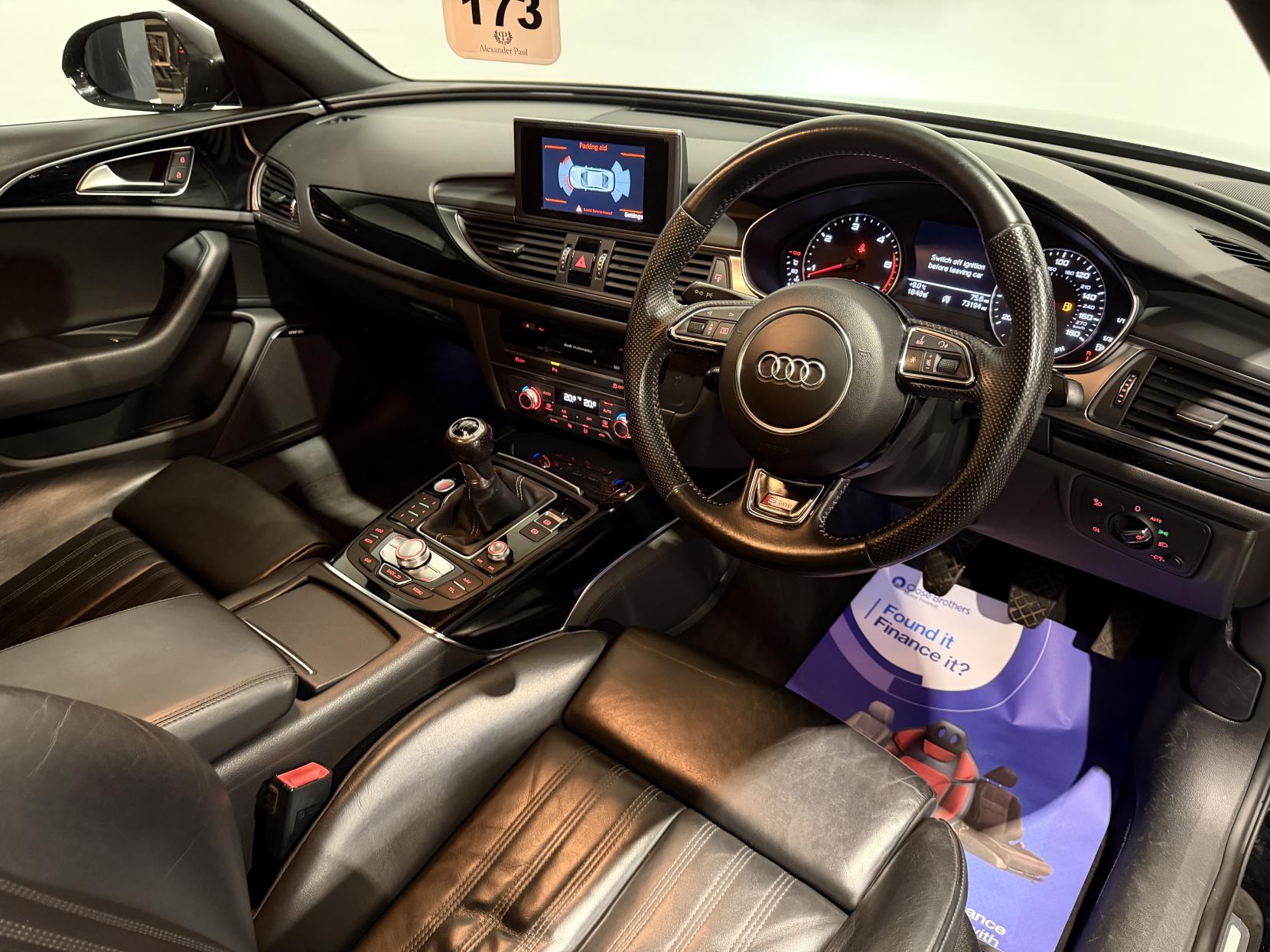 Audi A6 Saloon 2.0 TDI ultra Black Edition Saloon 4dr Diesel Manual Euro 6 (s/s) (190 ps)