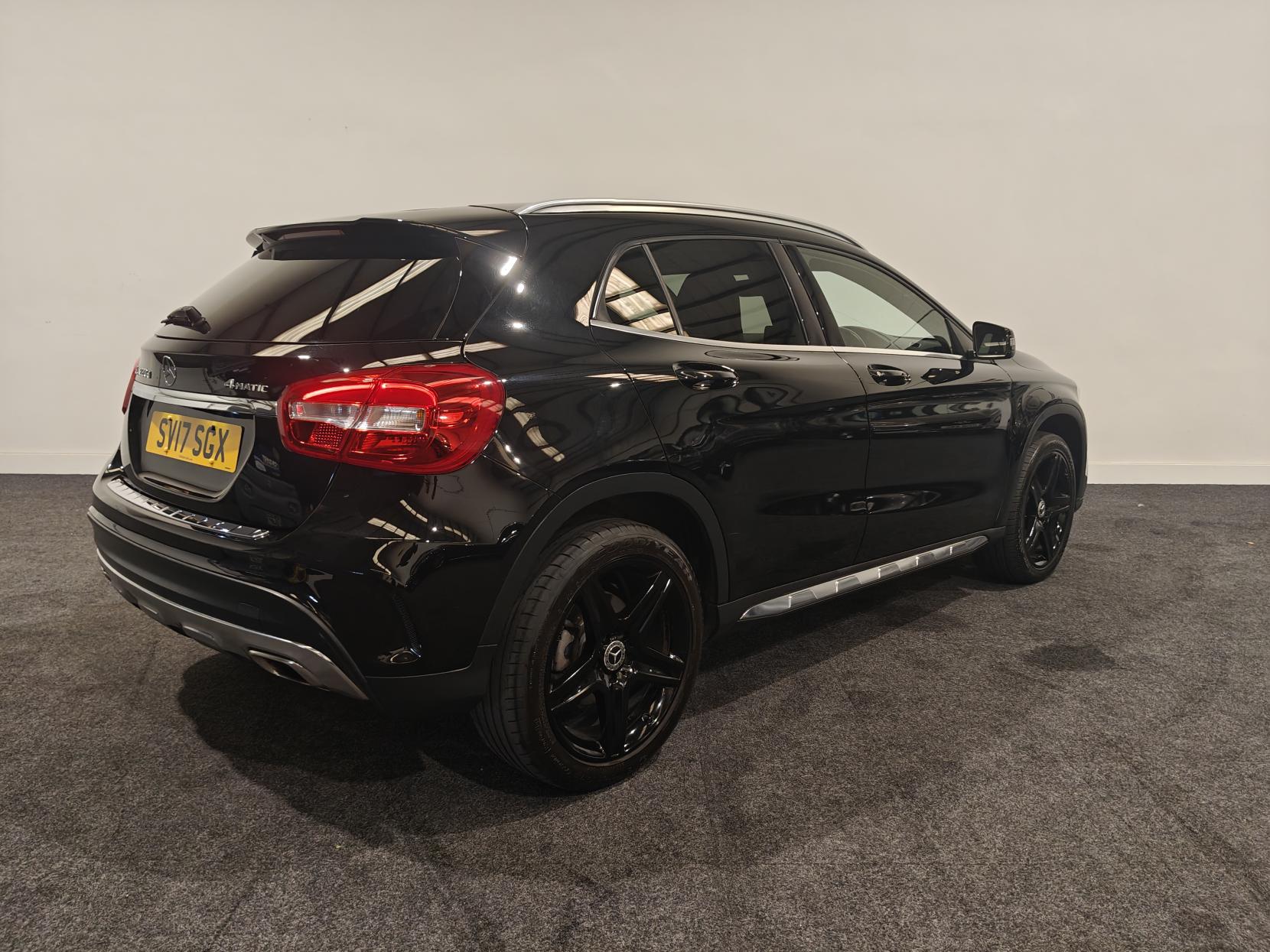 Mercedes-Benz GLA 2.1 GLA220d AMG Line SUV 5dr Diesel 7G-DCT 4MATIC Euro 6 (s/s) (177 ps)