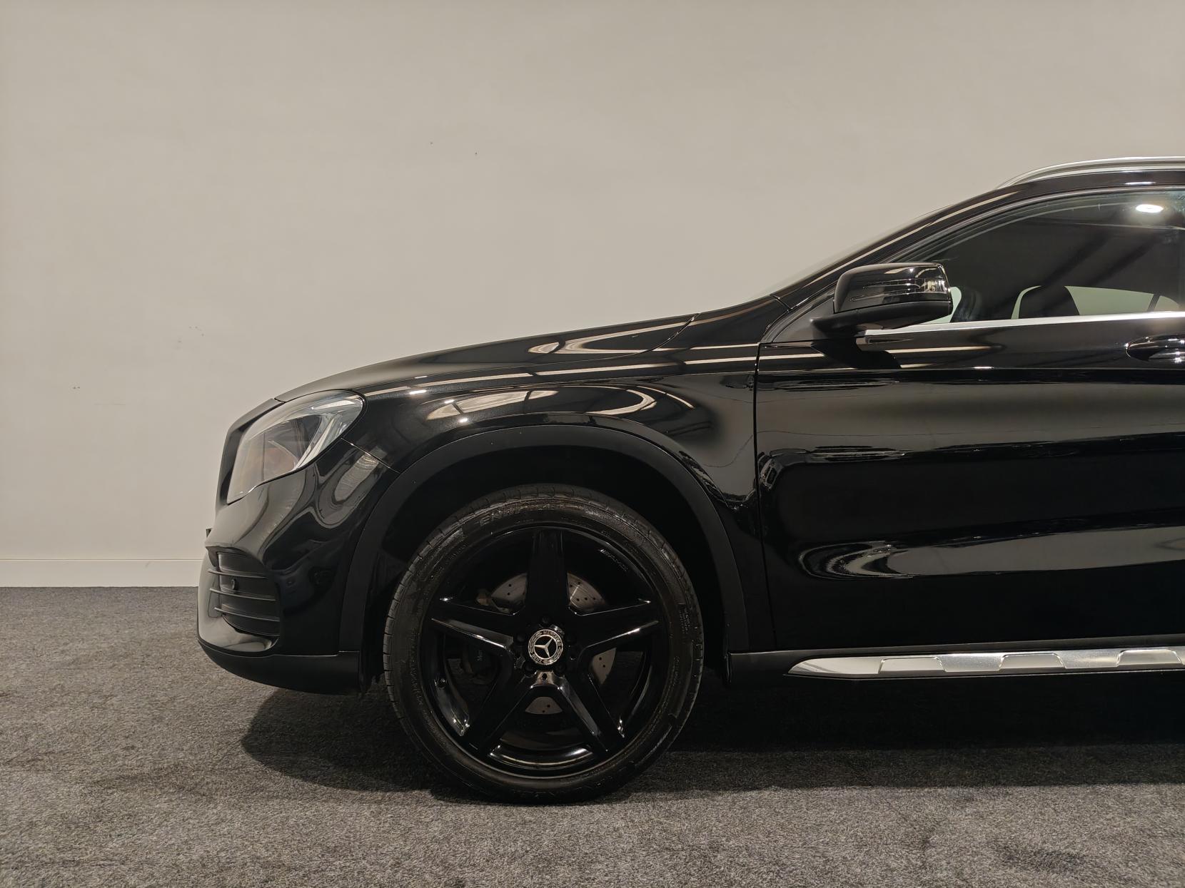 Mercedes-Benz GLA 2.1 GLA220d AMG Line SUV 5dr Diesel 7G-DCT 4MATIC Euro 6 (s/s) (177 ps)