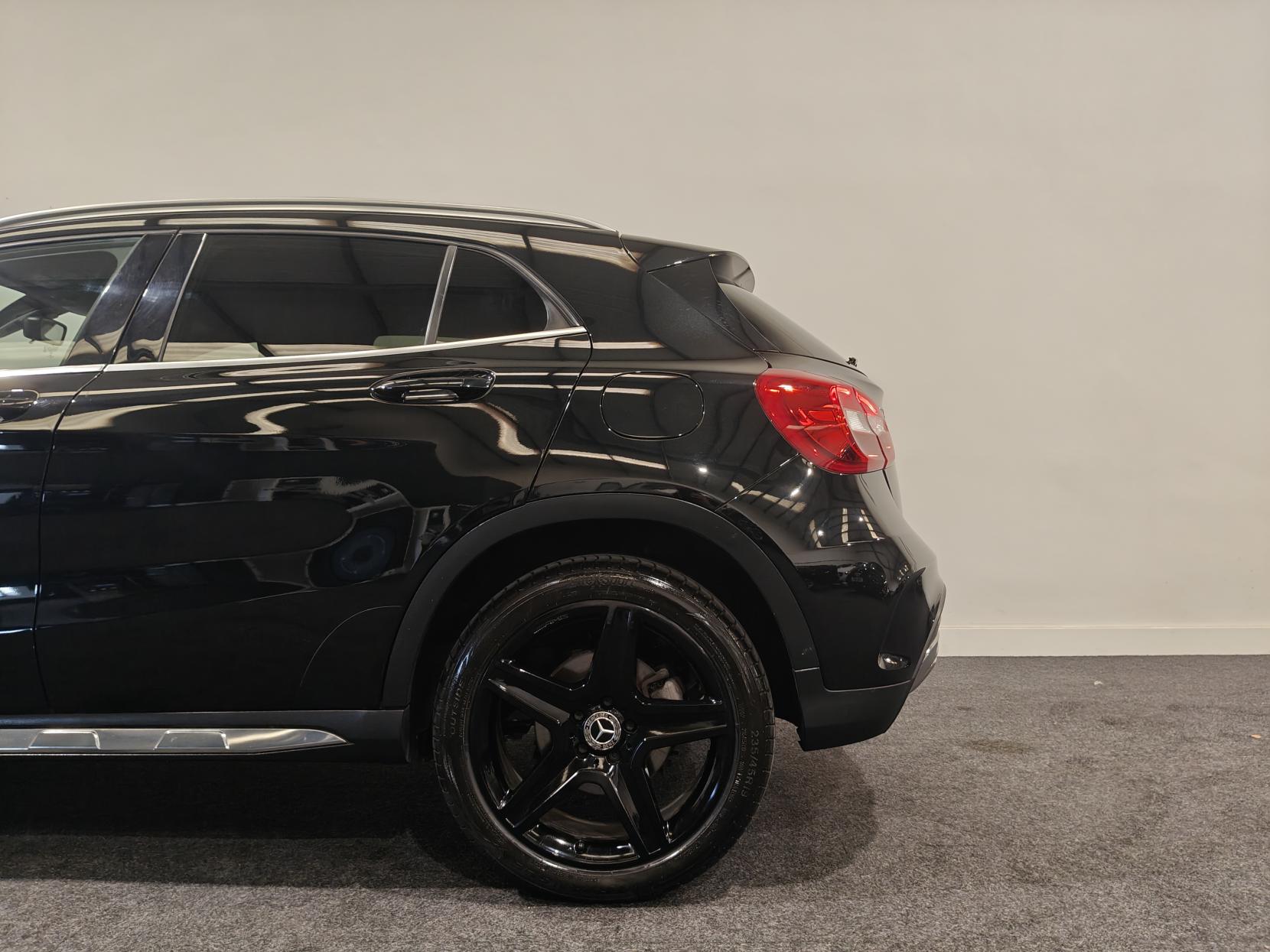 Mercedes-Benz GLA 2.1 GLA220d AMG Line SUV 5dr Diesel 7G-DCT 4MATIC Euro 6 (s/s) (177 ps)