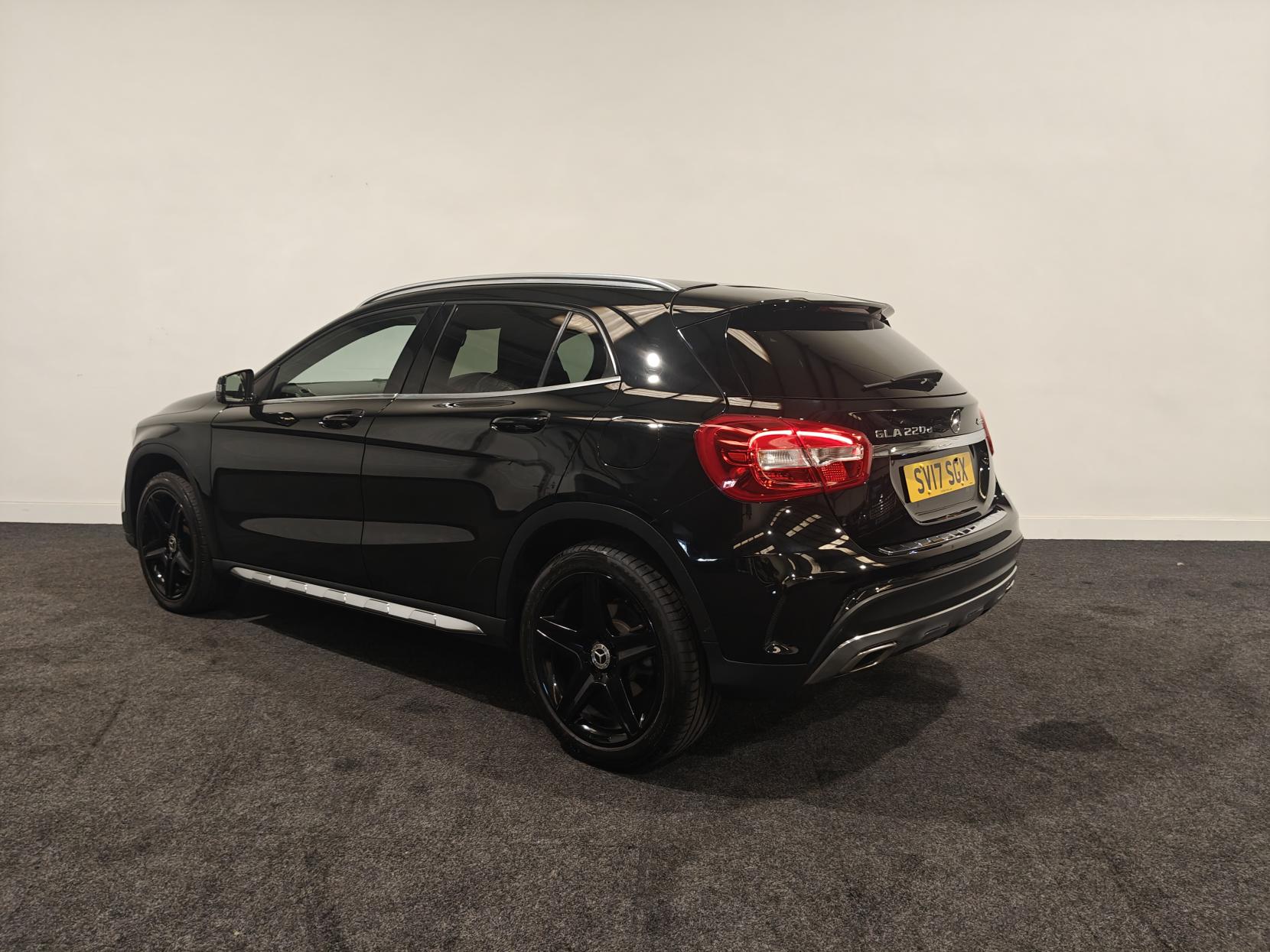 Mercedes-Benz GLA 2.1 GLA220d AMG Line SUV 5dr Diesel 7G-DCT 4MATIC Euro 6 (s/s) (177 ps)
