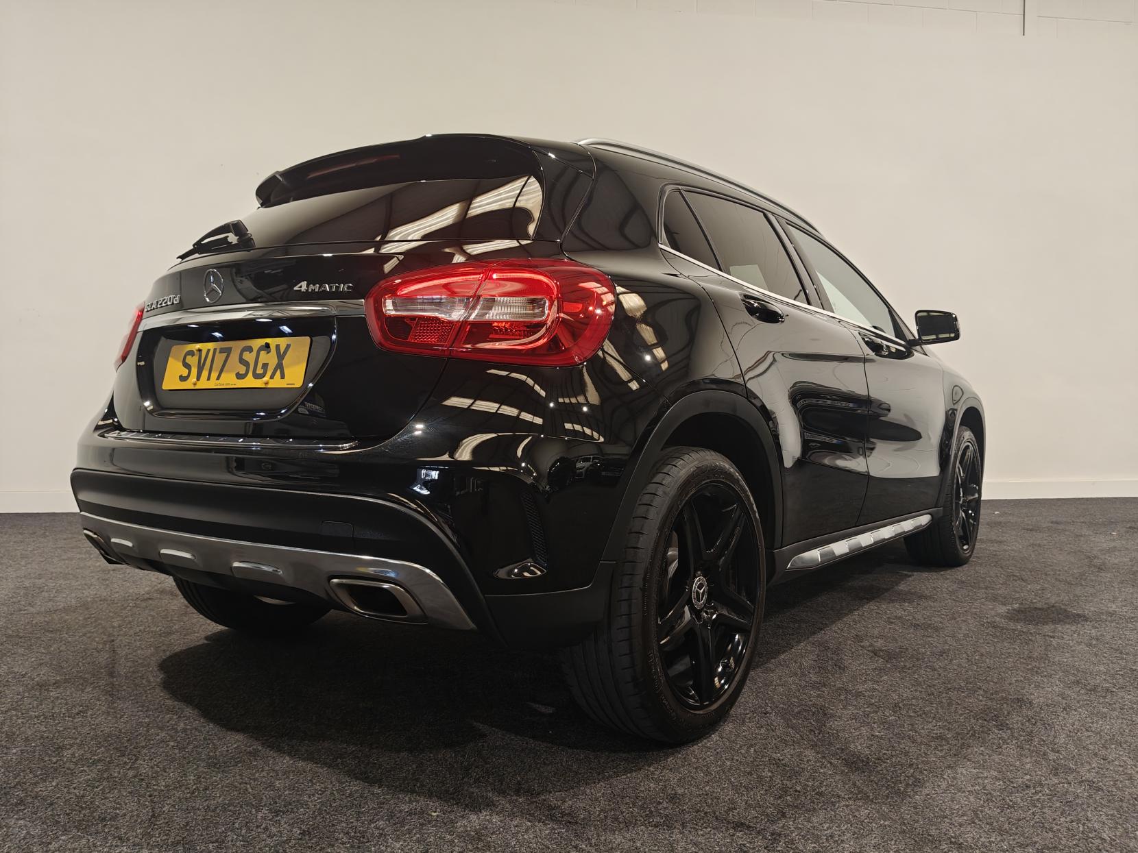 Mercedes-Benz GLA 2.1 GLA220d AMG Line SUV 5dr Diesel 7G-DCT 4MATIC Euro 6 (s/s) (177 ps)
