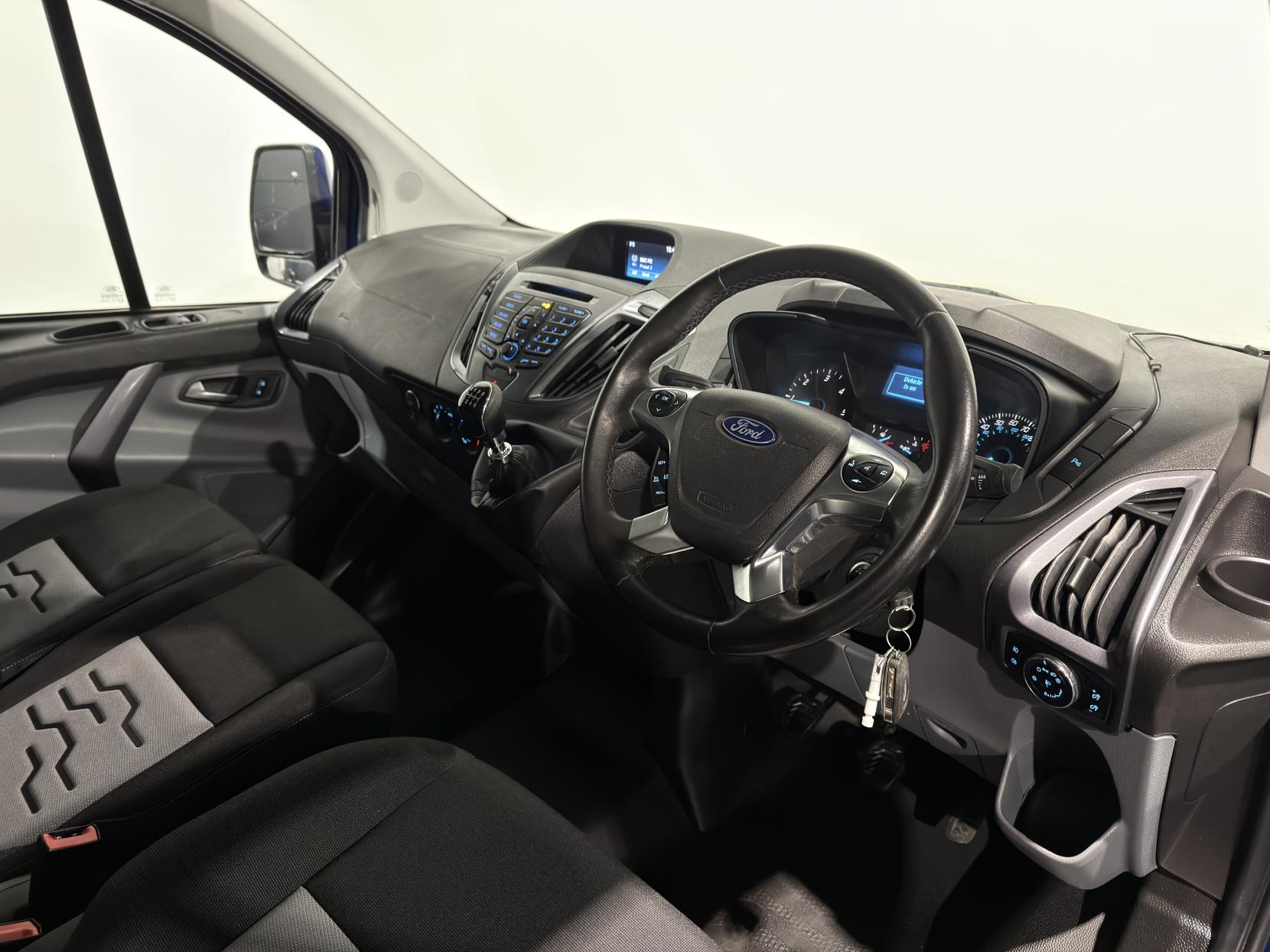 Ford Transit Custom 2.0 TDCi 290 Limited Panel Van 5dr Diesel Manual L2 H2 (157 g/km, 128 bhp)