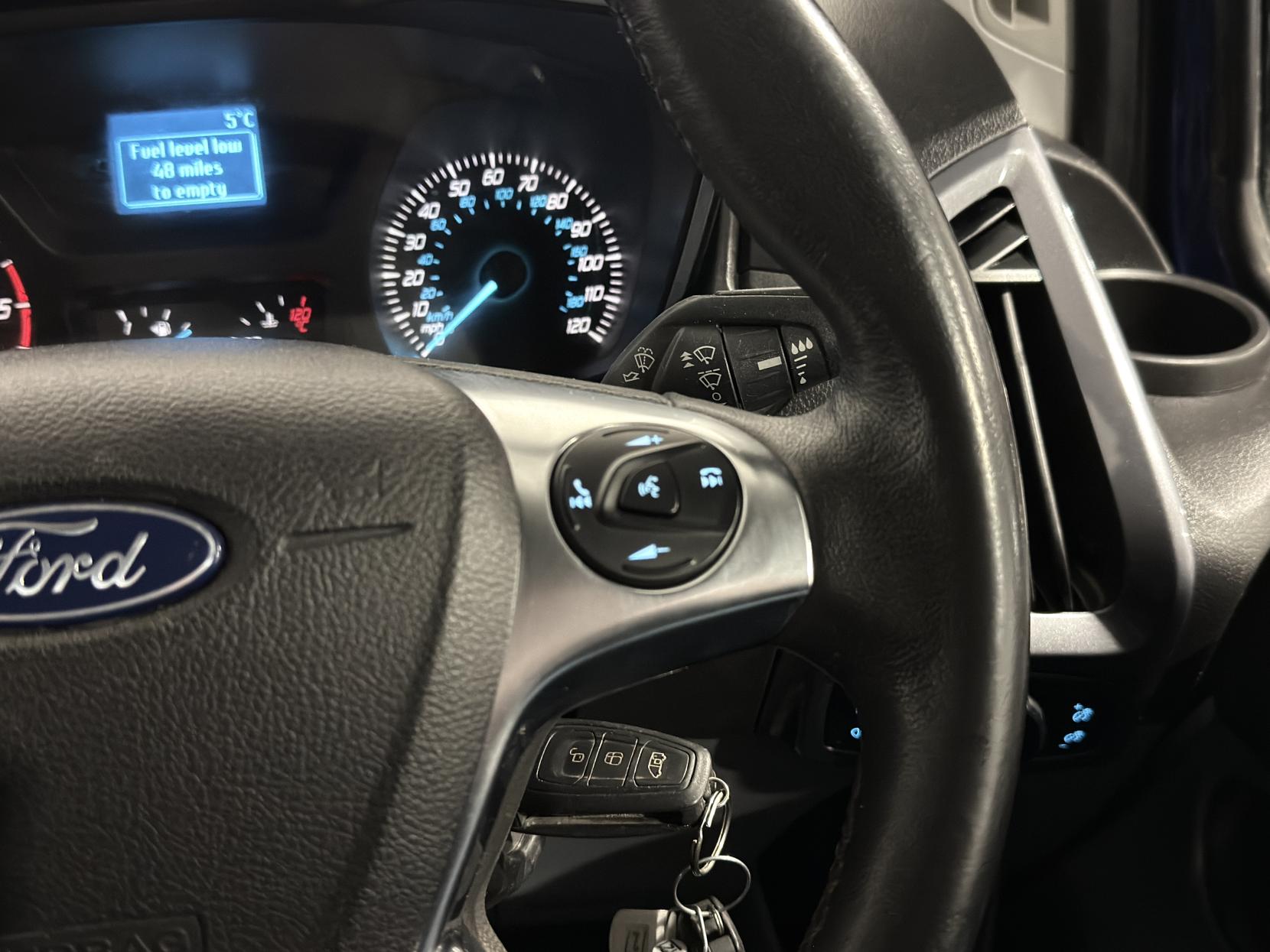 Ford Transit Custom 2.0 TDCi 290 Limited Panel Van 5dr Diesel Manual L2 H2 (157 g/km, 128 bhp)