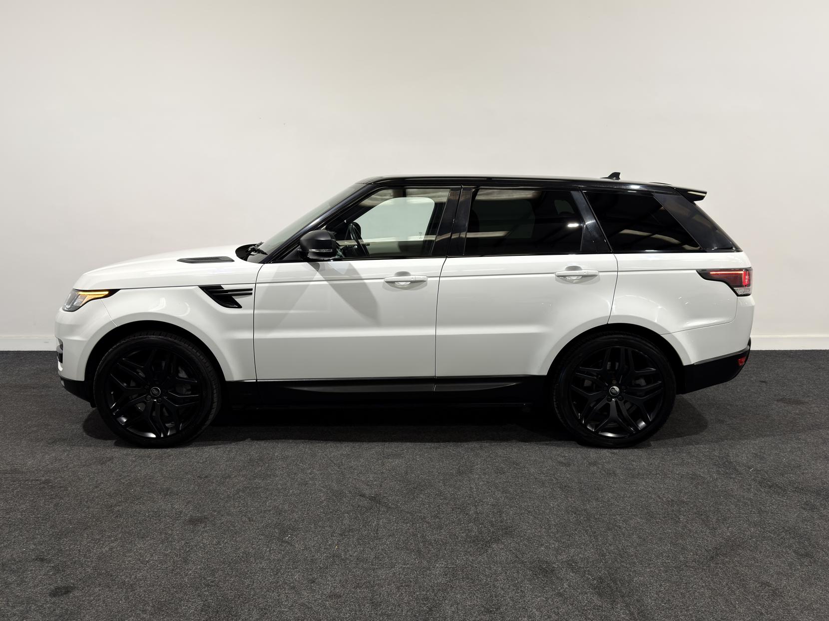 Land Rover Range Rover Sport 3.0 SD V6 HSE Dynamic SUV 5dr Diesel Auto 4WD Euro 5 (s/s) (306 ps)