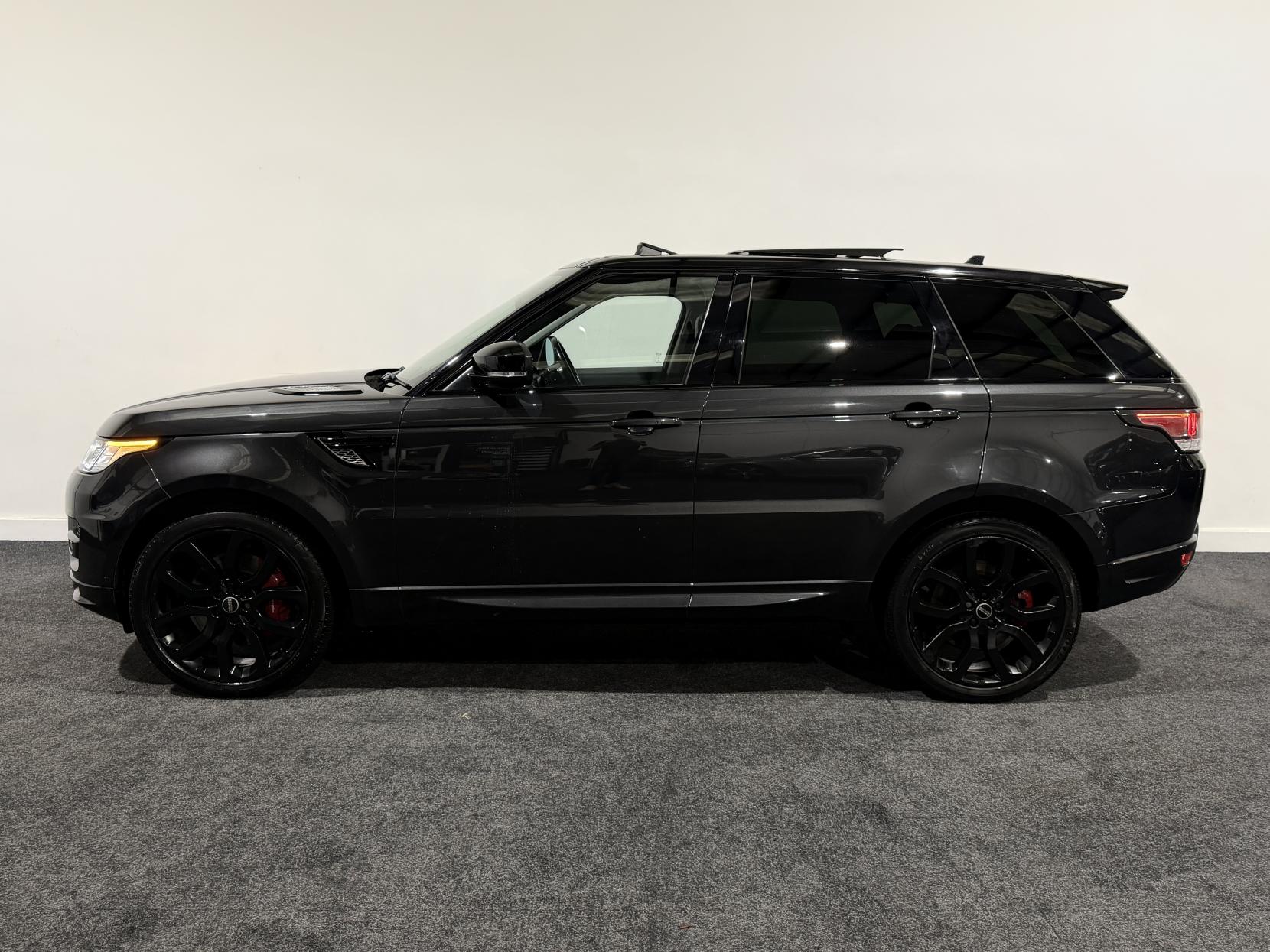 Land Rover Range Rover Sport 3.0 SD V6 Autobiography Dynamic SUV 5dr Diesel Auto 4WD Euro 5 (s/s) (306 ps)
