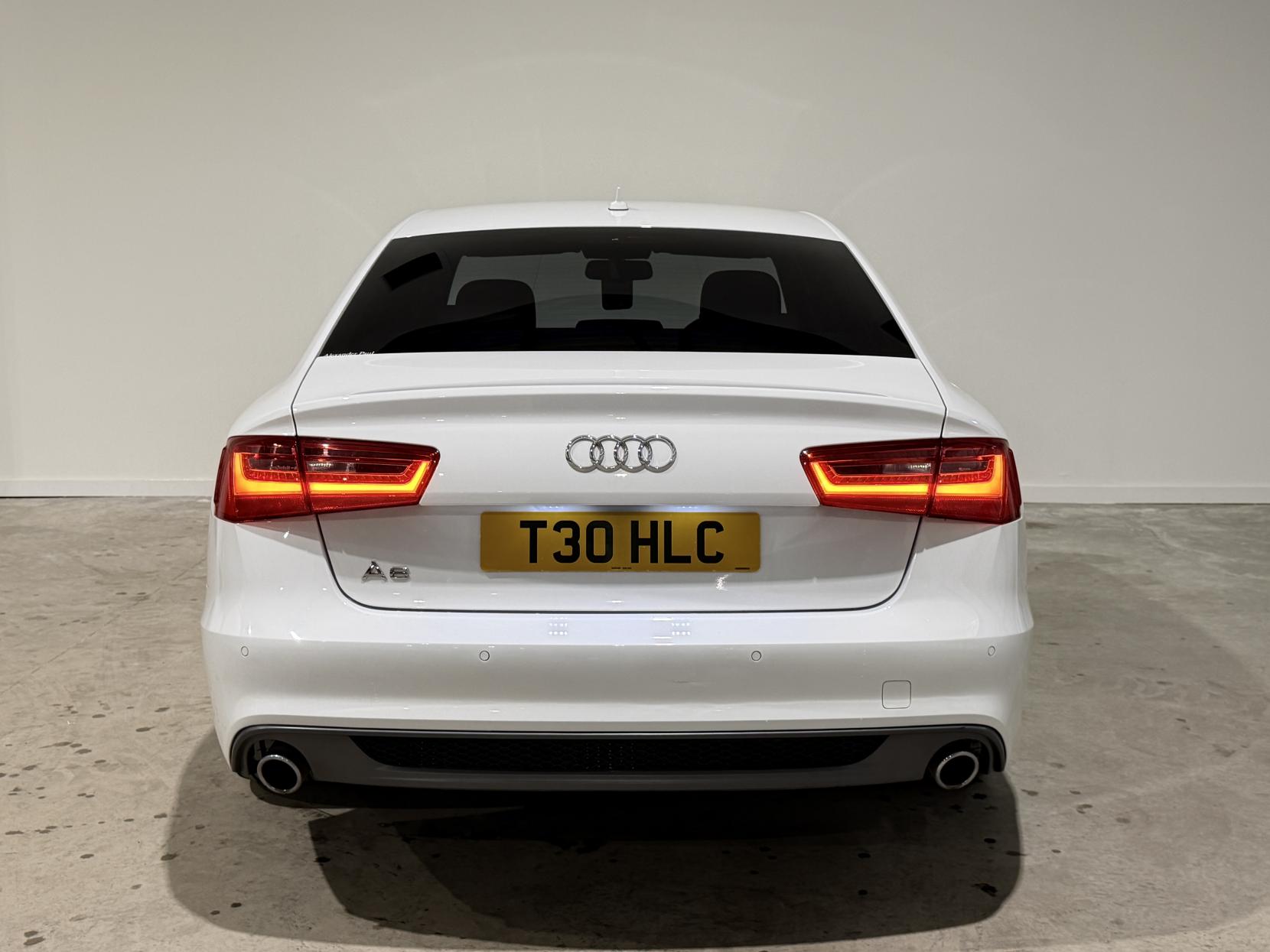 Audi A6 Saloon 2.0 TDI ultra Black Edition Saloon 4dr Diesel S Tronic Euro 6 (s/s) (190 ps)