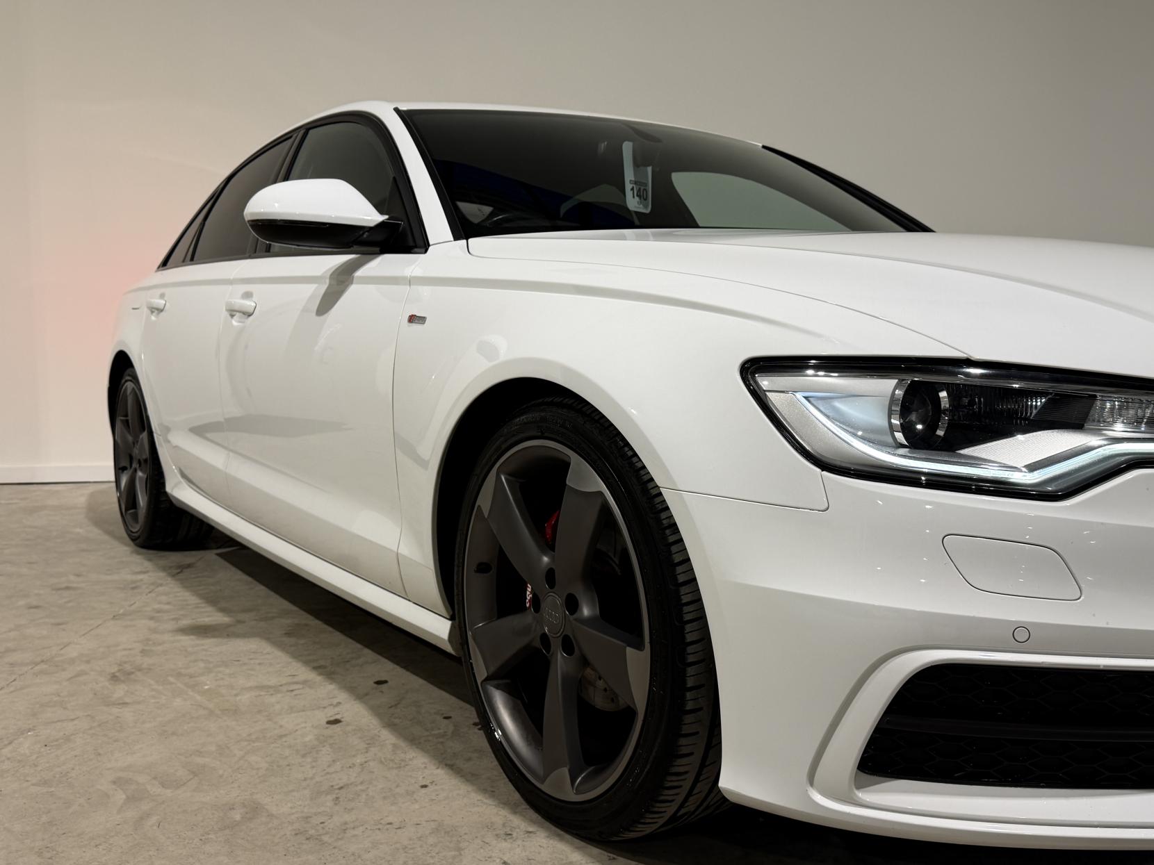 Audi A6 Saloon 2.0 TDI ultra Black Edition Saloon 4dr Diesel S Tronic Euro 6 (s/s) (190 ps)