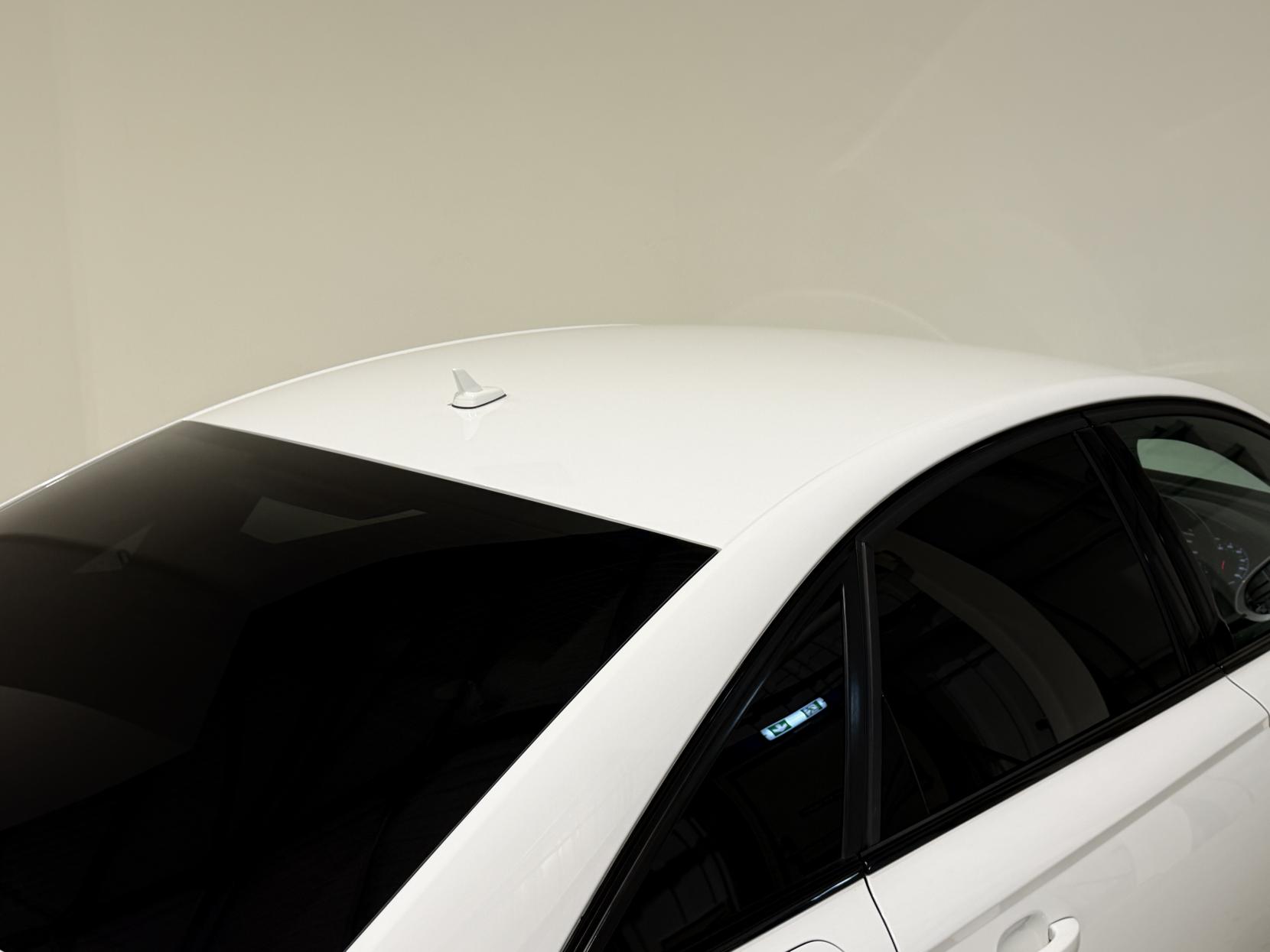 Audi A6 Saloon 2.0 TDI ultra Black Edition Saloon 4dr Diesel S Tronic Euro 6 (s/s) (190 ps)