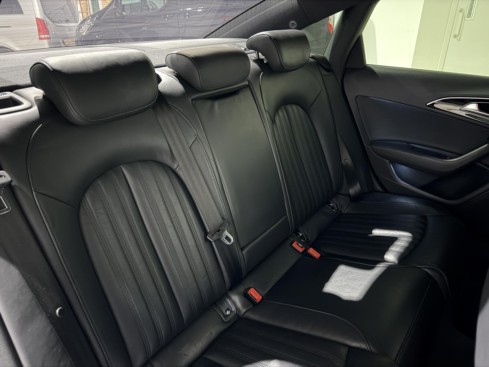 Audi A6 Saloon 2.0 TDI ultra Black Edition Saloon 4dr Diesel S Tronic Euro 6 (s/s) (190 ps)