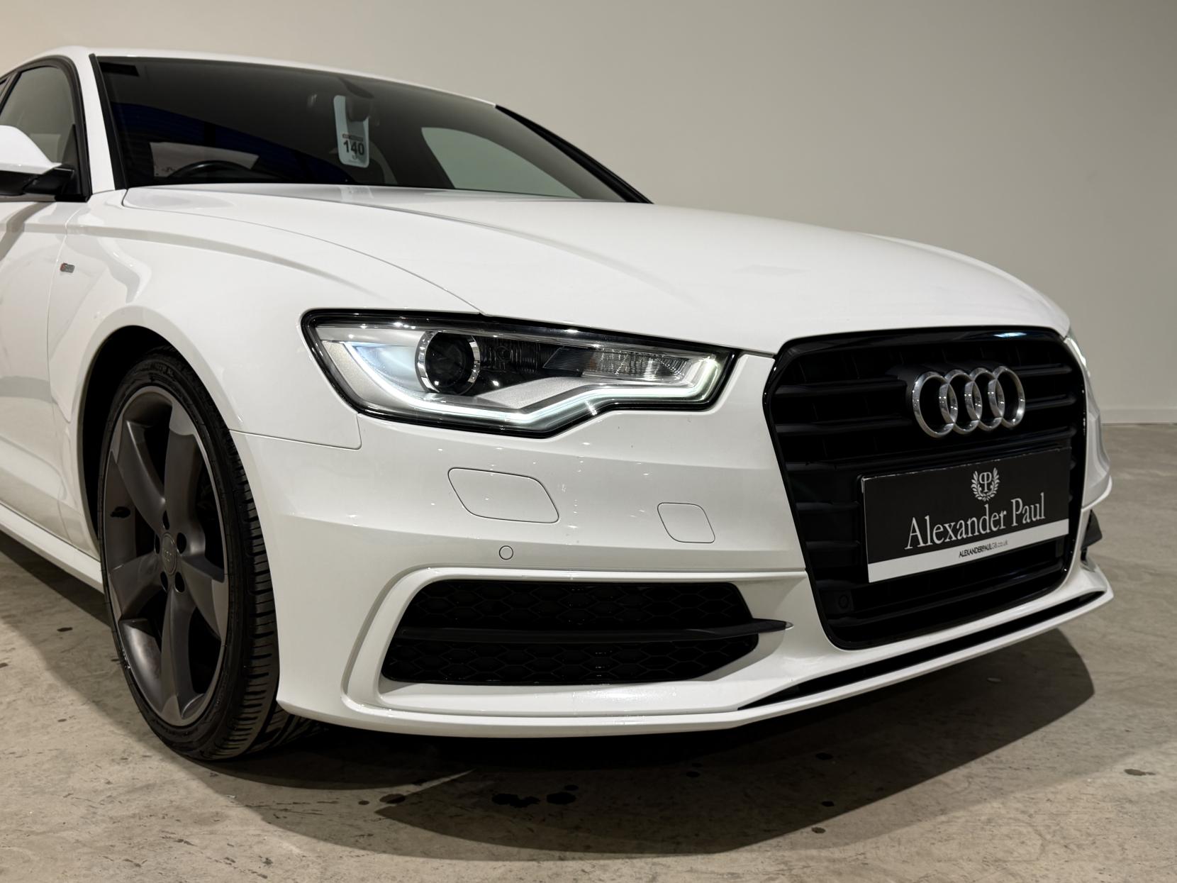 Audi A6 Saloon 2.0 TDI ultra Black Edition Saloon 4dr Diesel S Tronic Euro 6 (s/s) (190 ps)