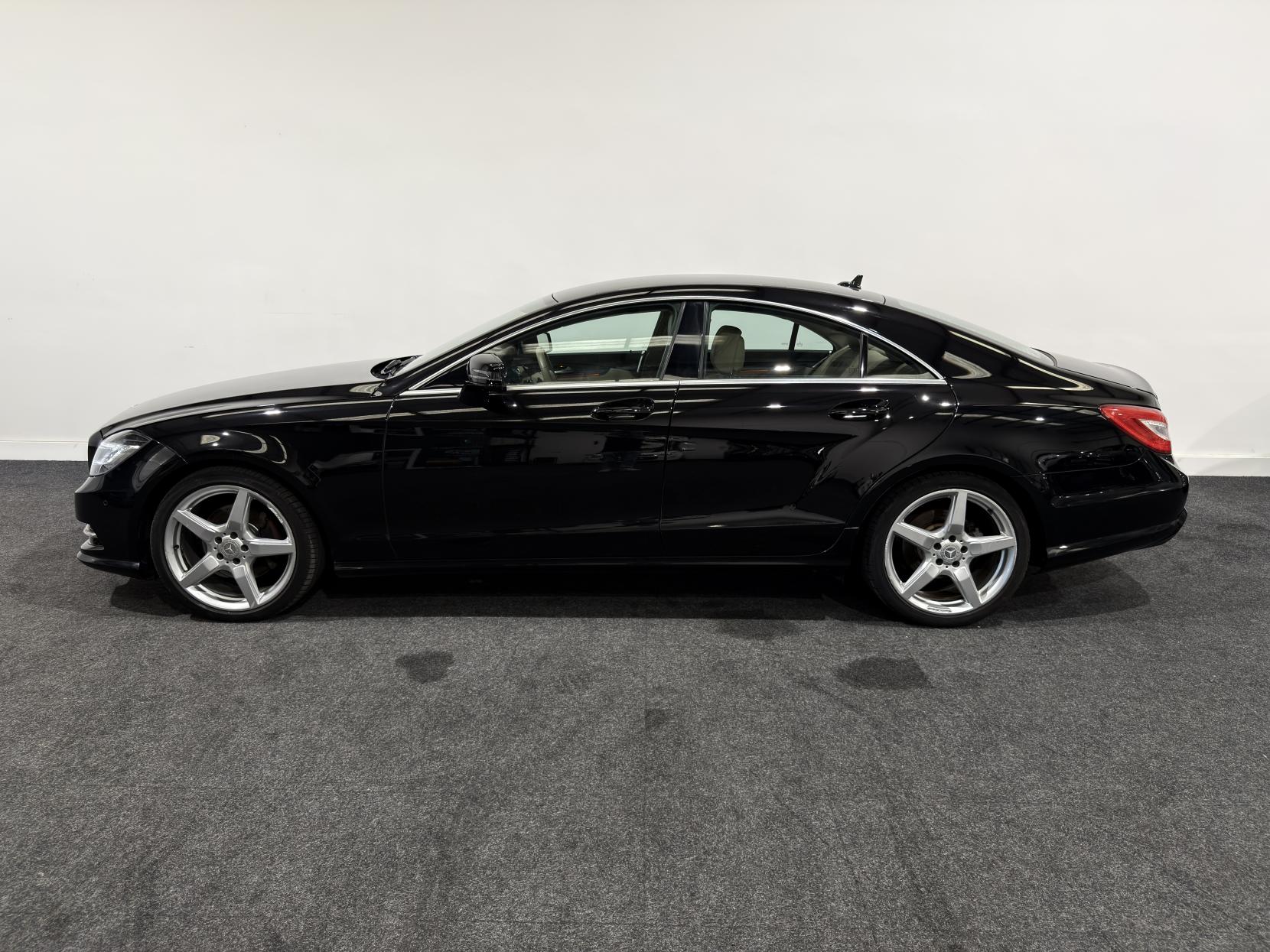Mercedes-Benz CLS 2.1 CLS250 CDI AMG Sport Coupe 4dr Diesel G-Tronic+ Euro 5 (s/s) (204 ps)