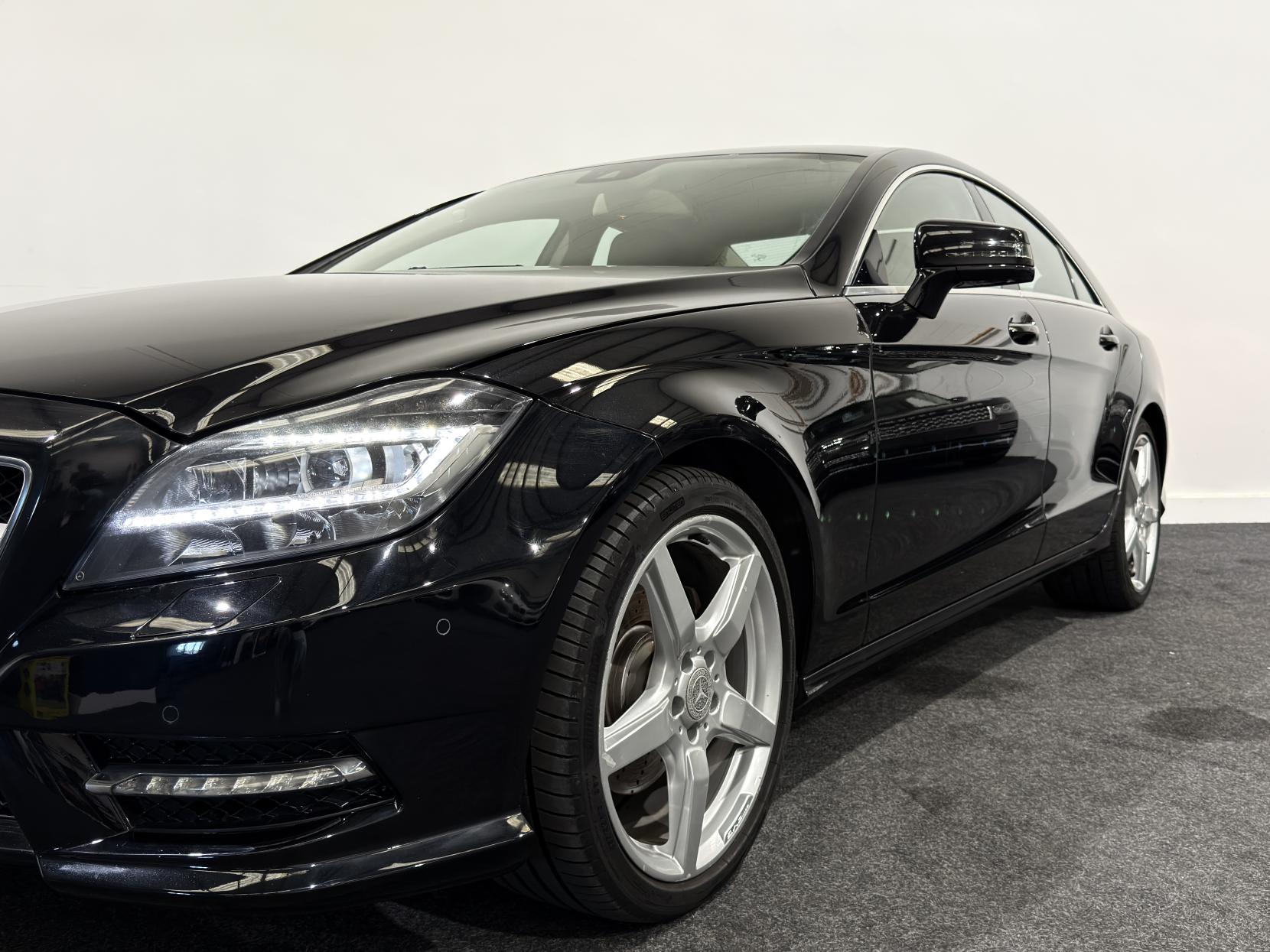 Mercedes-Benz CLS 2.1 CLS250 CDI AMG Sport Coupe 4dr Diesel G-Tronic+ Euro 5 (s/s) (204 ps)