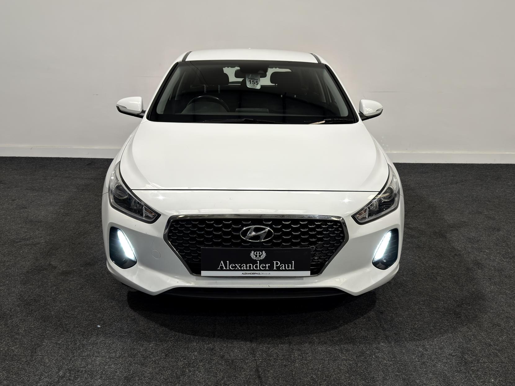 Hyundai i30 1.6 CRDi Blue Drive SE Hatchback 5dr Diesel Manual Euro 6 (s/s) (110 ps)