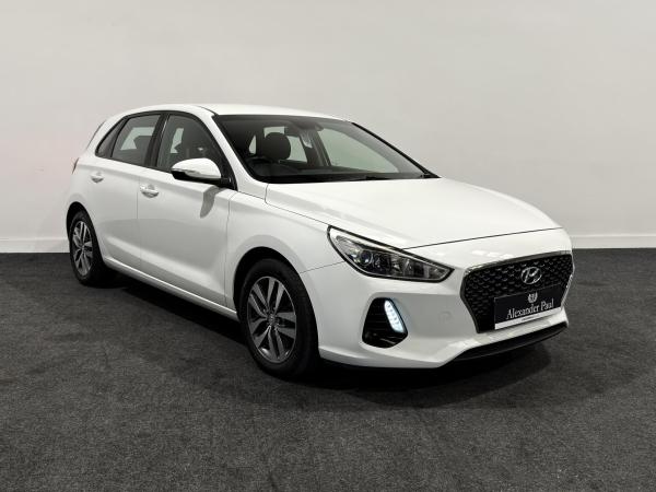 Hyundai i30 1.6 CRDi Blue Drive SE Hatchback 5dr Diesel Manual Euro 6 (s/s) (110 ps)