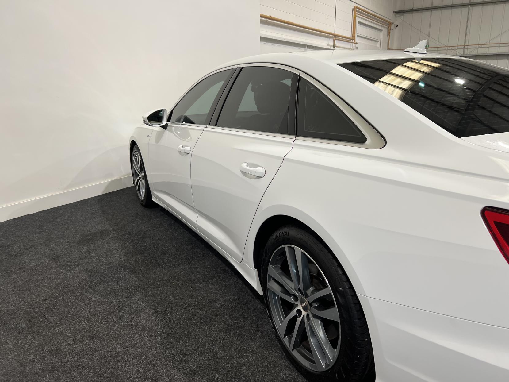 Audi A6 Saloon 3.0 TDI V6 50 S line Saloon 4dr Diesel Tiptronic quattro Euro 6 (s/s) (286 ps)