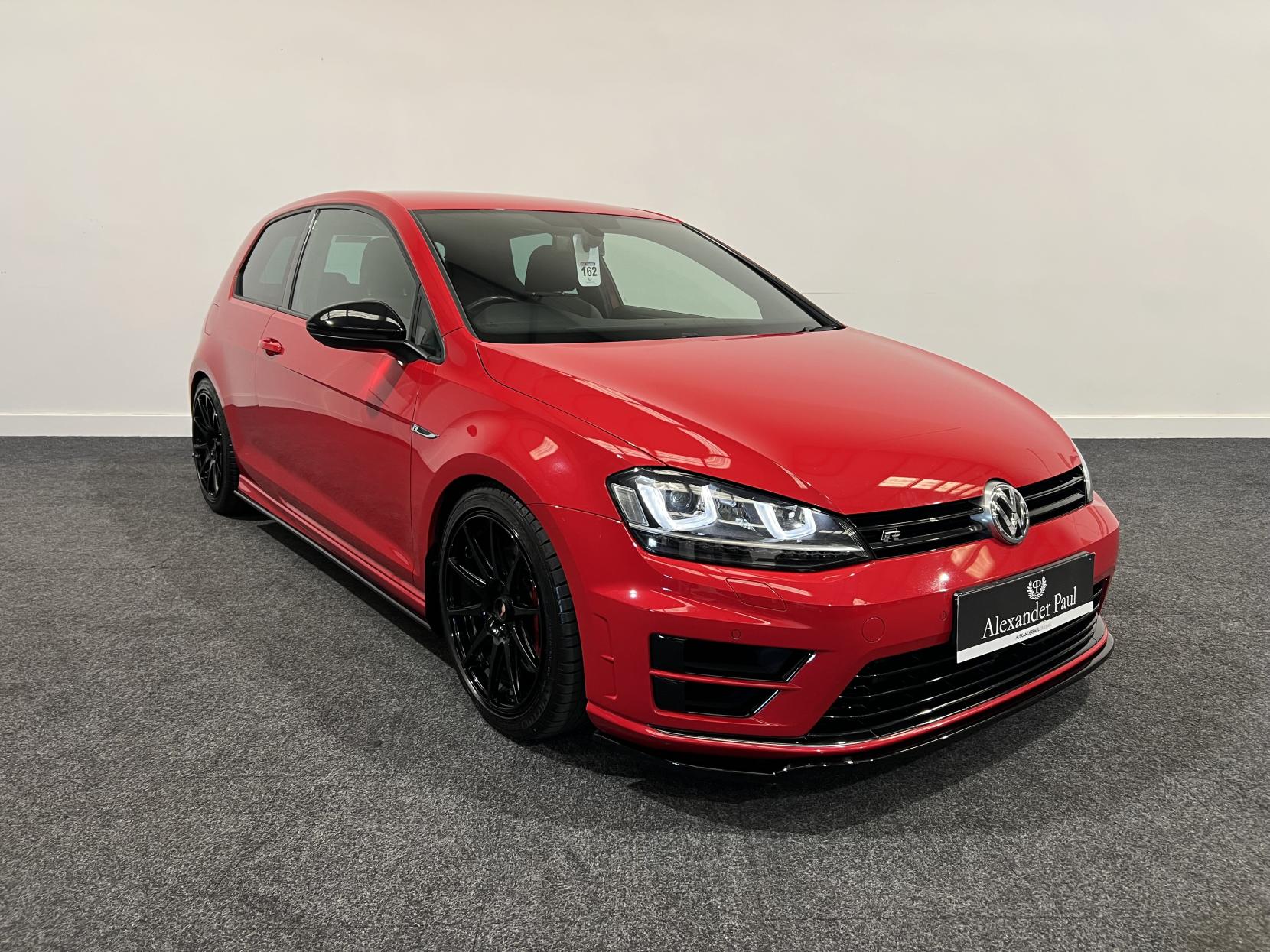 Volkswagen Golf 2.0 TSI BlueMotion Tech R Hatchback 3dr Petrol DSG 4Motion Euro 6 (s/s) (300 ps)