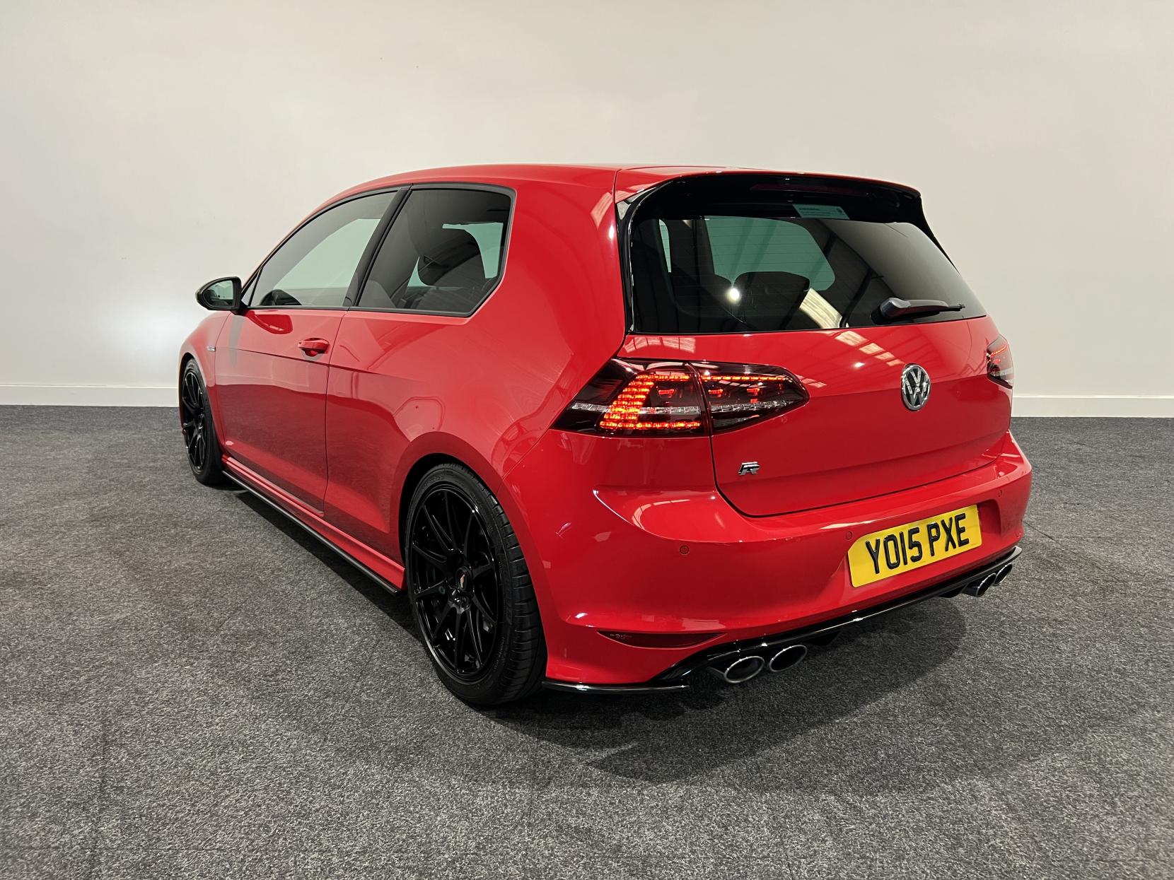 Volkswagen Golf 2.0 TSI BlueMotion Tech R Hatchback 3dr Petrol DSG 4Motion Euro 6 (s/s) (300 ps)