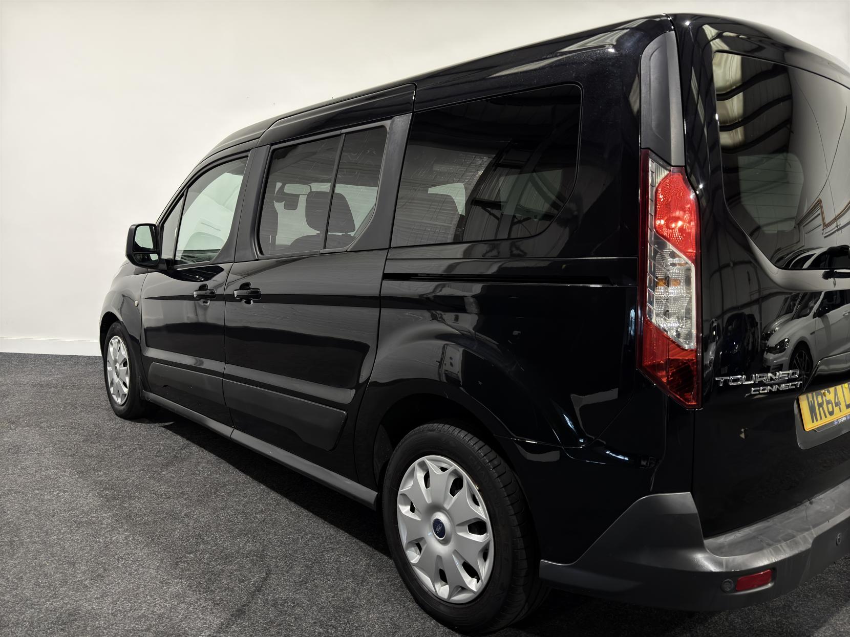 Ford Grand Tourneo Connect 1.6 TDCi Zetec MPV 5dr Diesel Manual Euro 5 (115 ps)