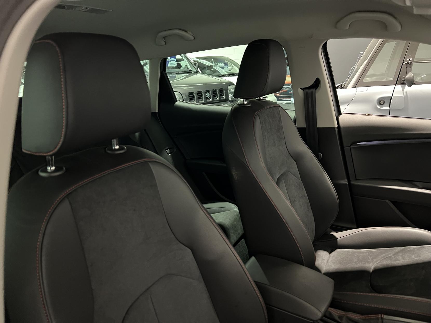 SEAT Leon 1.8 TSI FR Hatchback 5dr Petrol DSG Euro 6 (s/s) (180 ps)