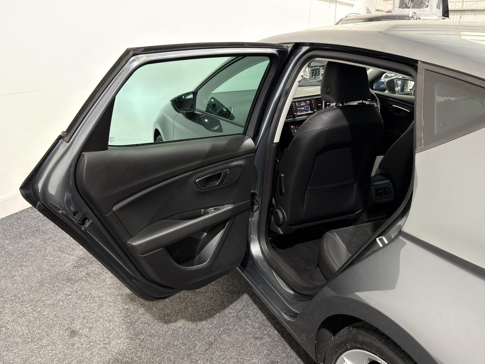SEAT Leon 1.8 TSI FR Hatchback 5dr Petrol DSG Euro 6 (s/s) (180 ps)