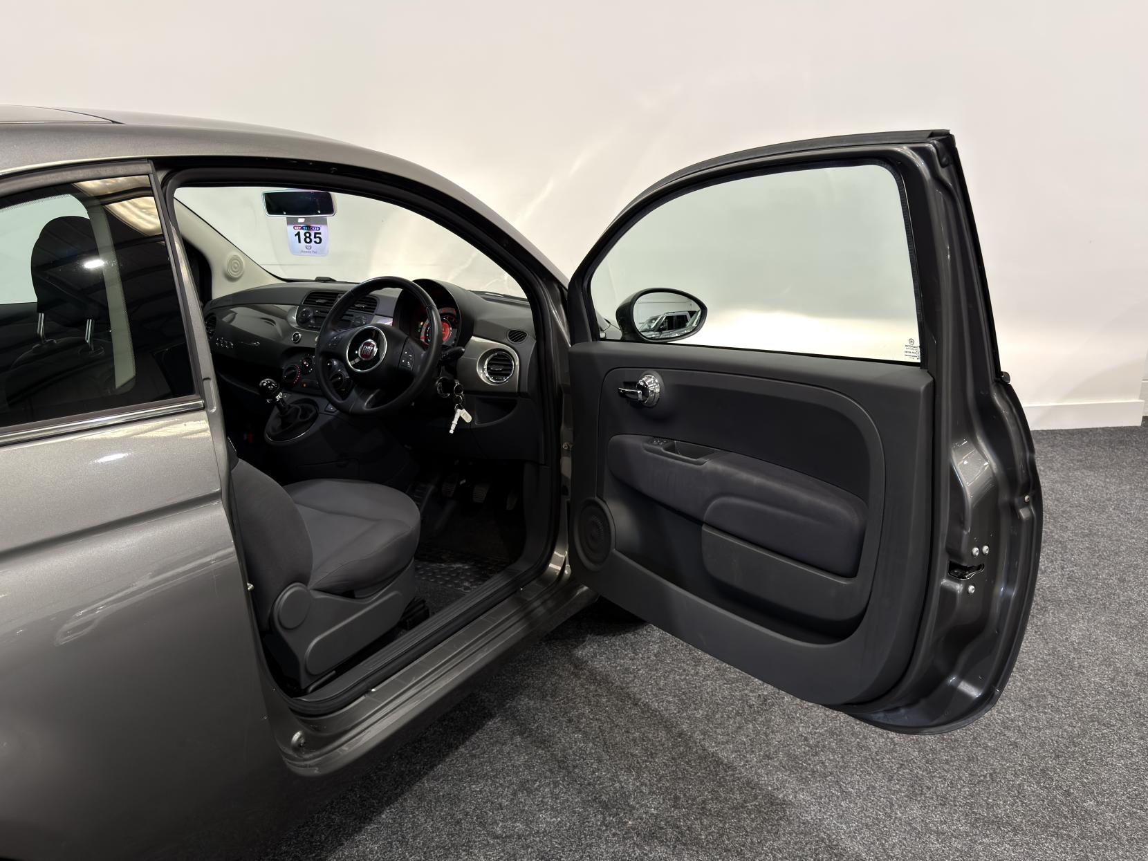 Fiat 500 1.2 Lounge Hatchback 3dr Petrol Manual Euro 4 (69 bhp)