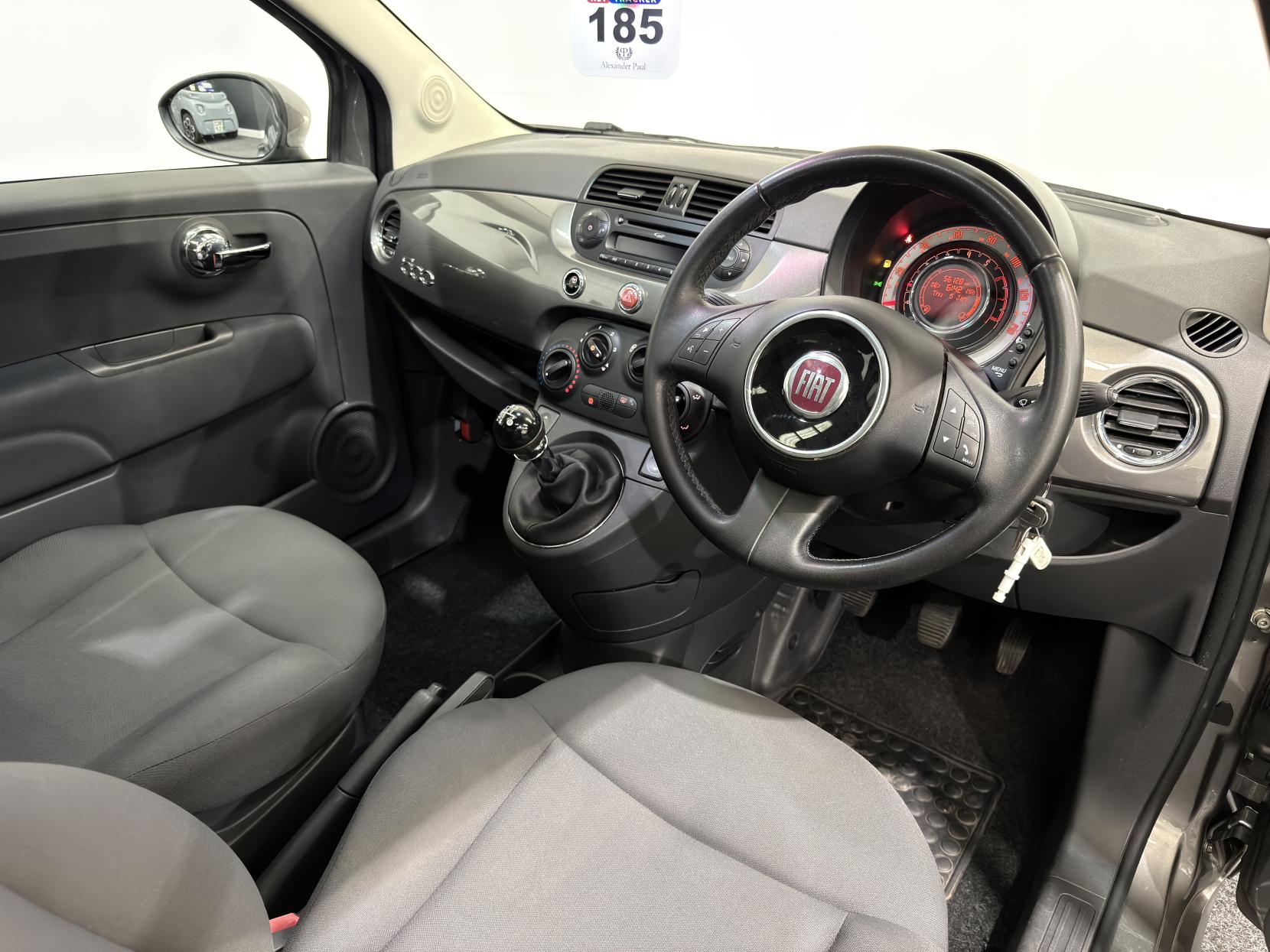 Fiat 500 1.2 Lounge Hatchback 3dr Petrol Manual Euro 4 (69 bhp)