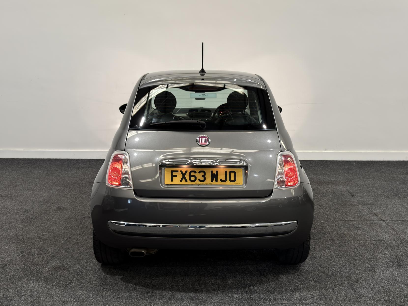 Fiat 500 1.2 Lounge Hatchback 3dr Petrol Manual Euro 4 (69 bhp)