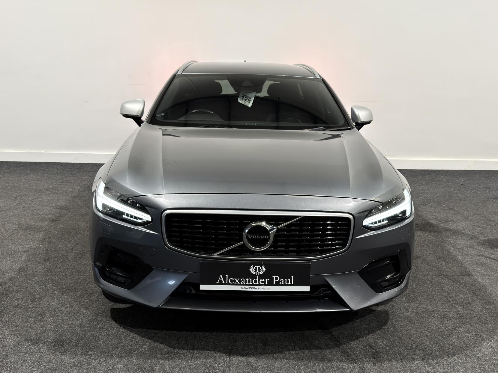 Volvo V90 2.0 D5 PowerPulse R-Design Pro Estate 5dr Diesel Auto AWD Euro 6 (s/s) (235 ps)